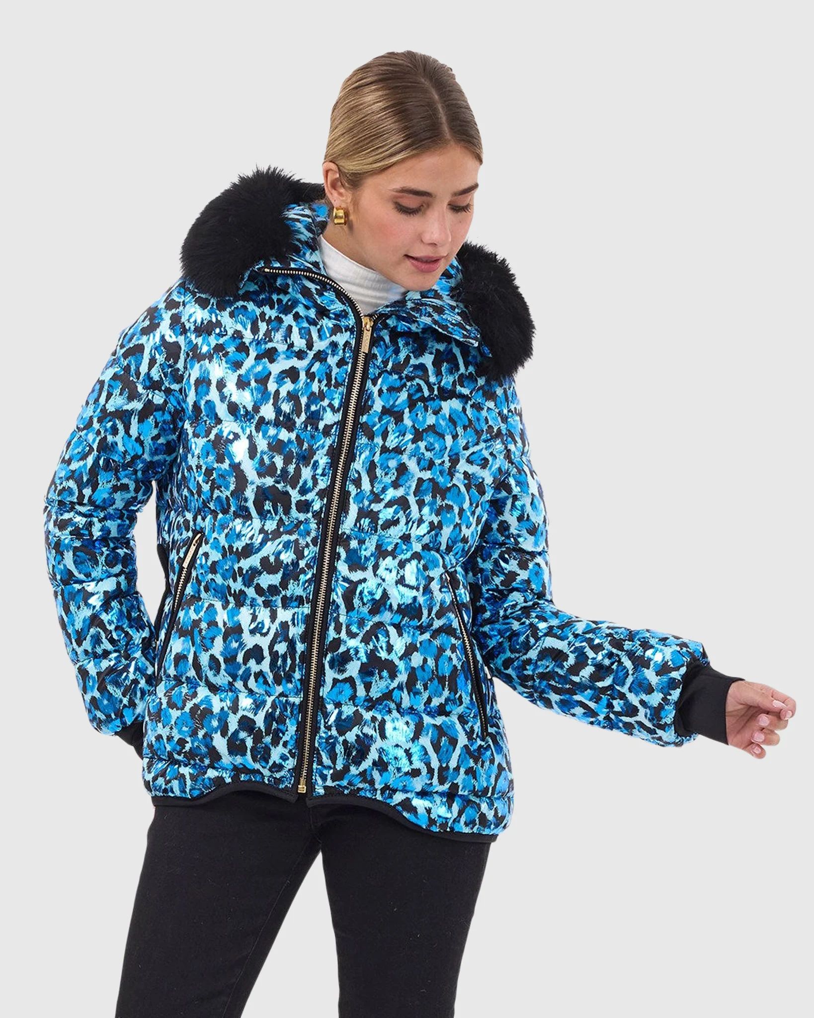 Après-Ski Jacket With Detachable Toscana Shearling Lamb Hood Trim - Image 4