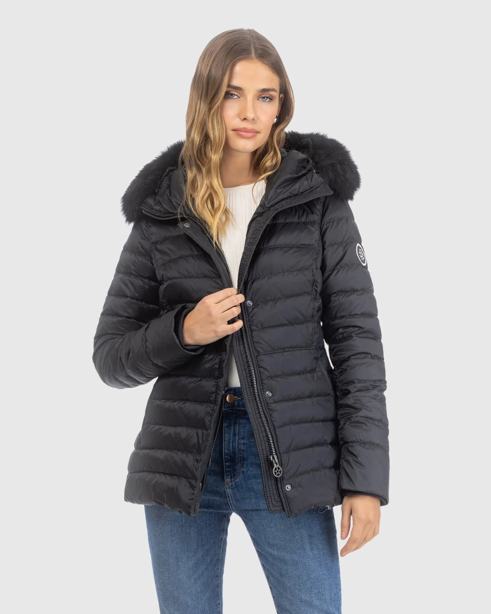APRES-SKI JACKET WITH DETACHABLE TOSCANA LAMB HOOD TRIM - Image 6