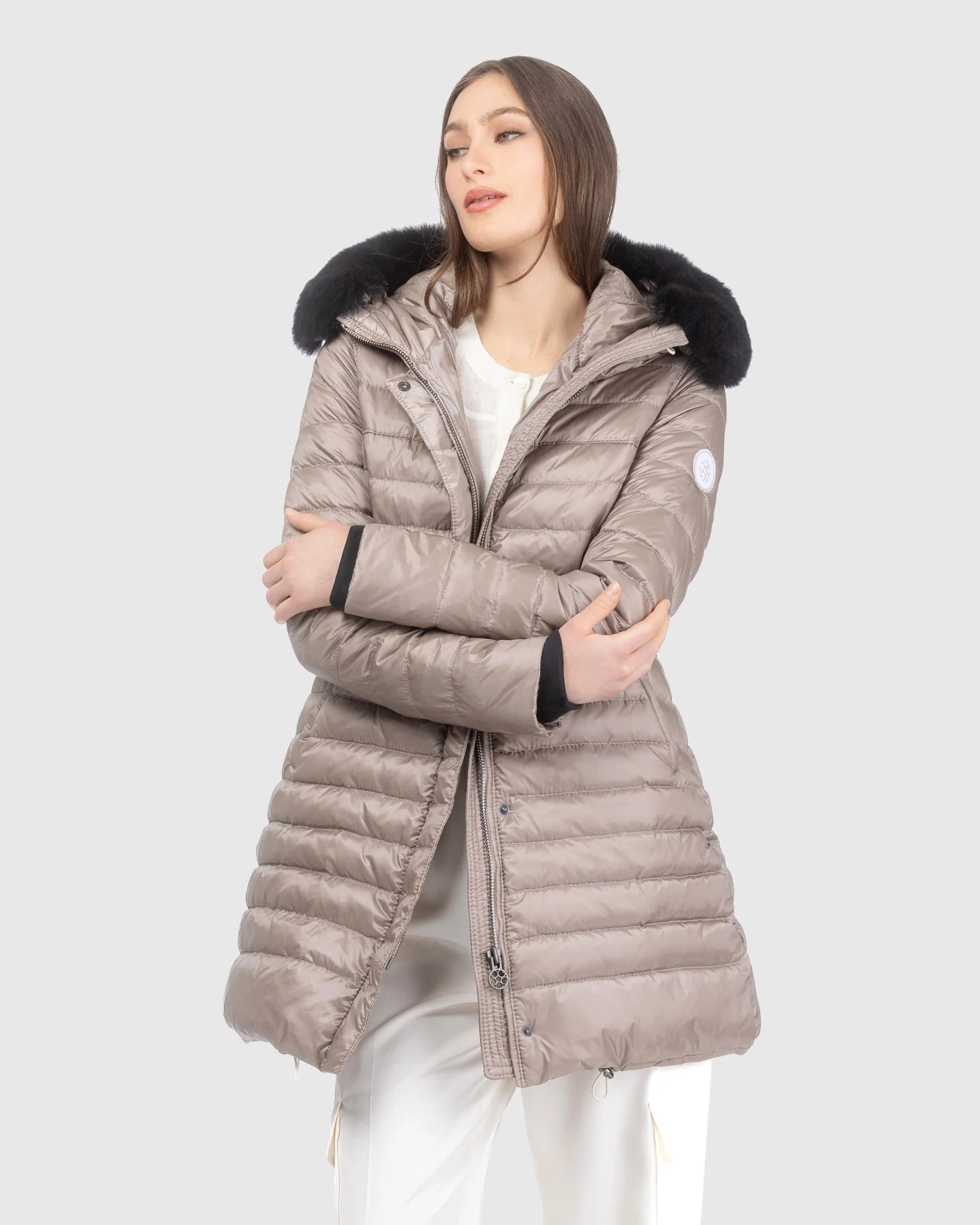 APRES-SKI JACKET WITH DETACHABLE TOSCANA LAMB HOOD TRIM - Image 17