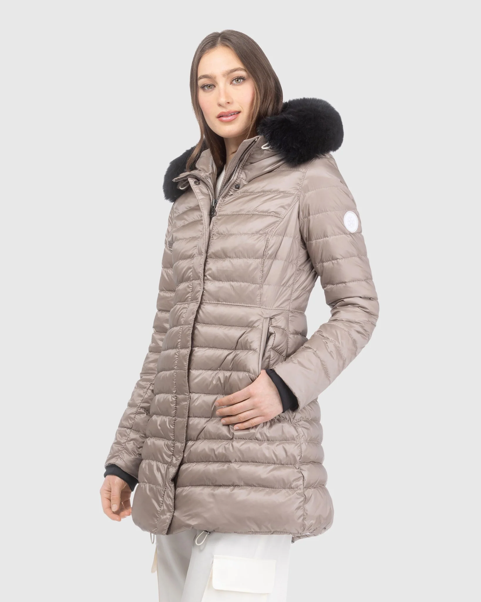 APRES-SKI JACKET WITH DETACHABLE TOSCANA LAMB HOOD TRIM - Image 19