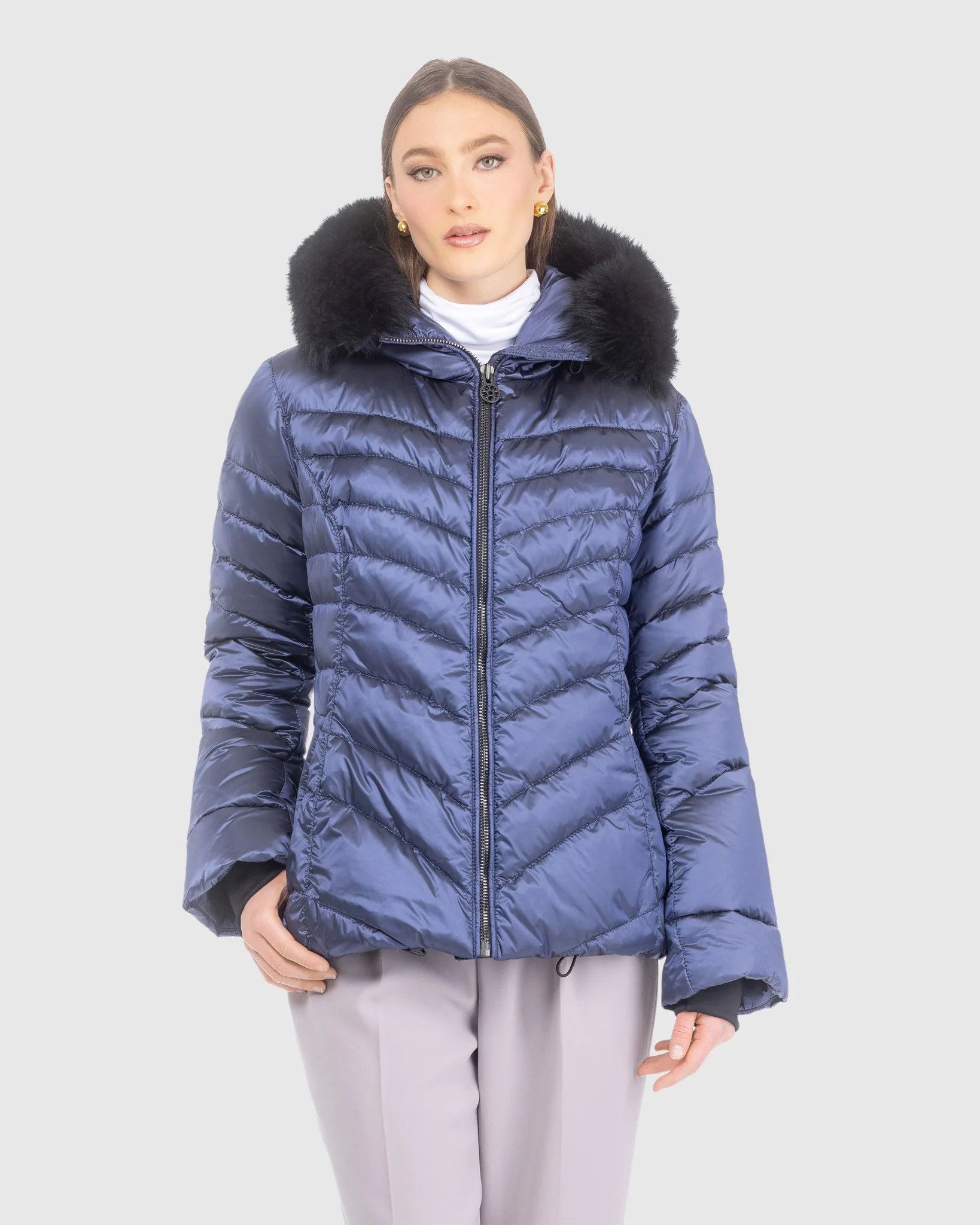 APRES-SKI JACKET WITH DETACHABLE TOSCANA LAMB HOOD TRIM - Image 15