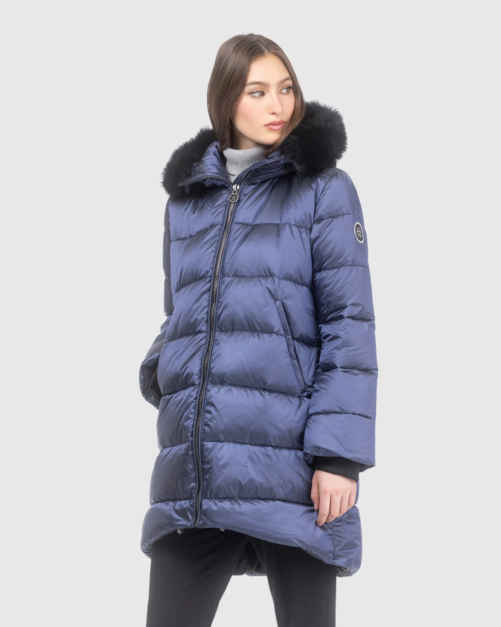 APRES-SKI JACKET WITH DETACHABLE TOSCANA LAMB HOOD TRIM - Image 16