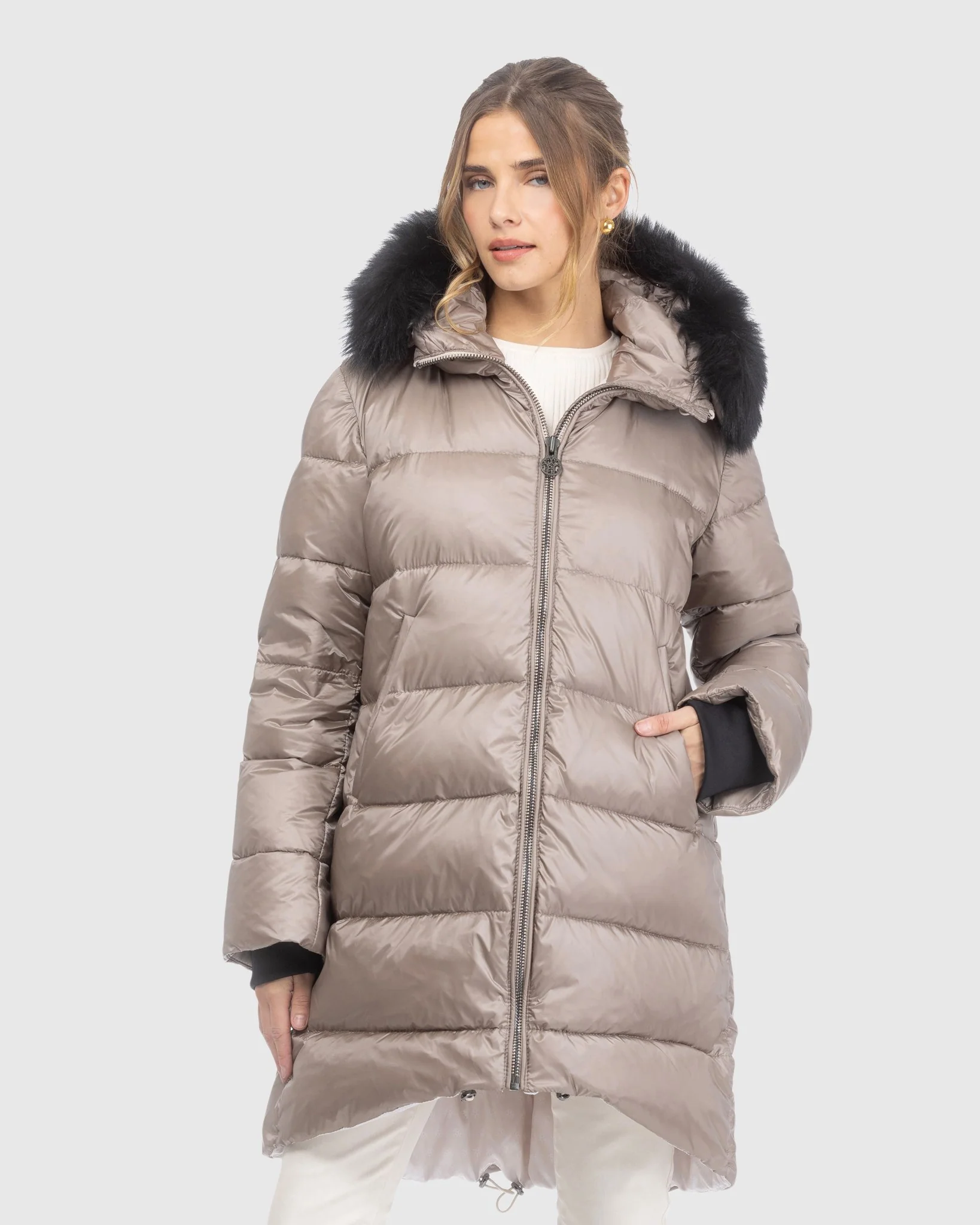 APRES-SKI JACKET WITH DETACHABLE TOSCANA LAMB HOOD TRIM - Image 21