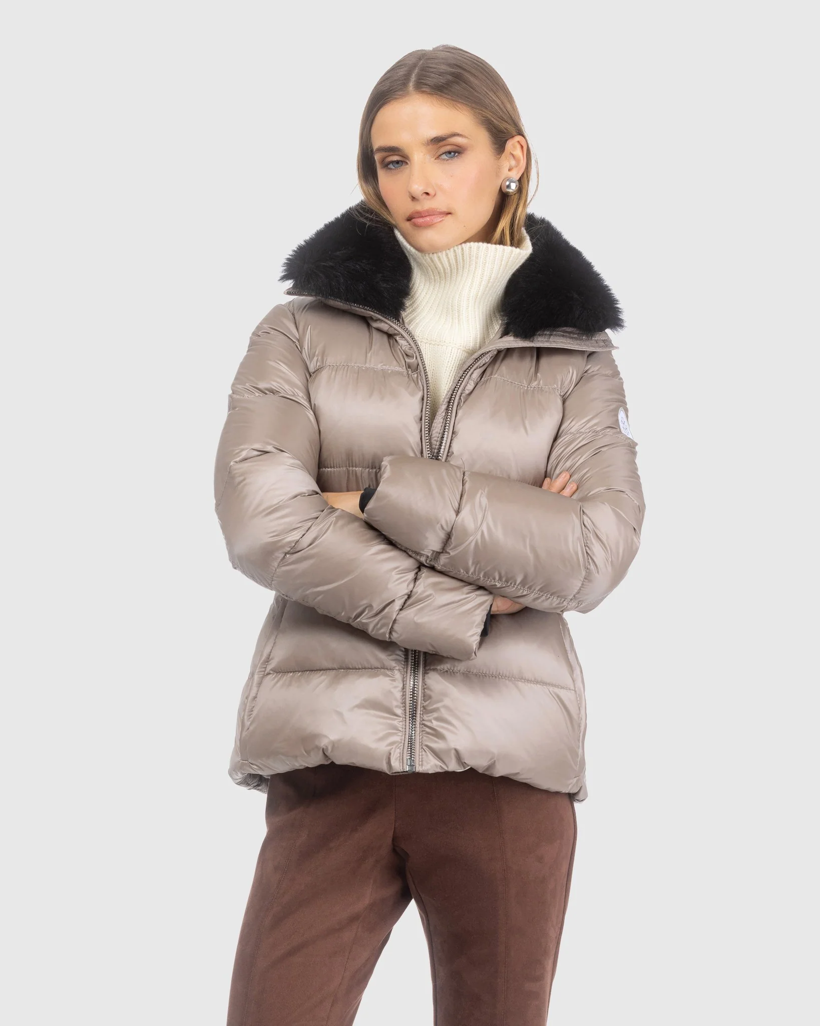 APRES-SKI JACKET WITH DETACHABLE TOSCANA LAMB COLLAR - Image 20