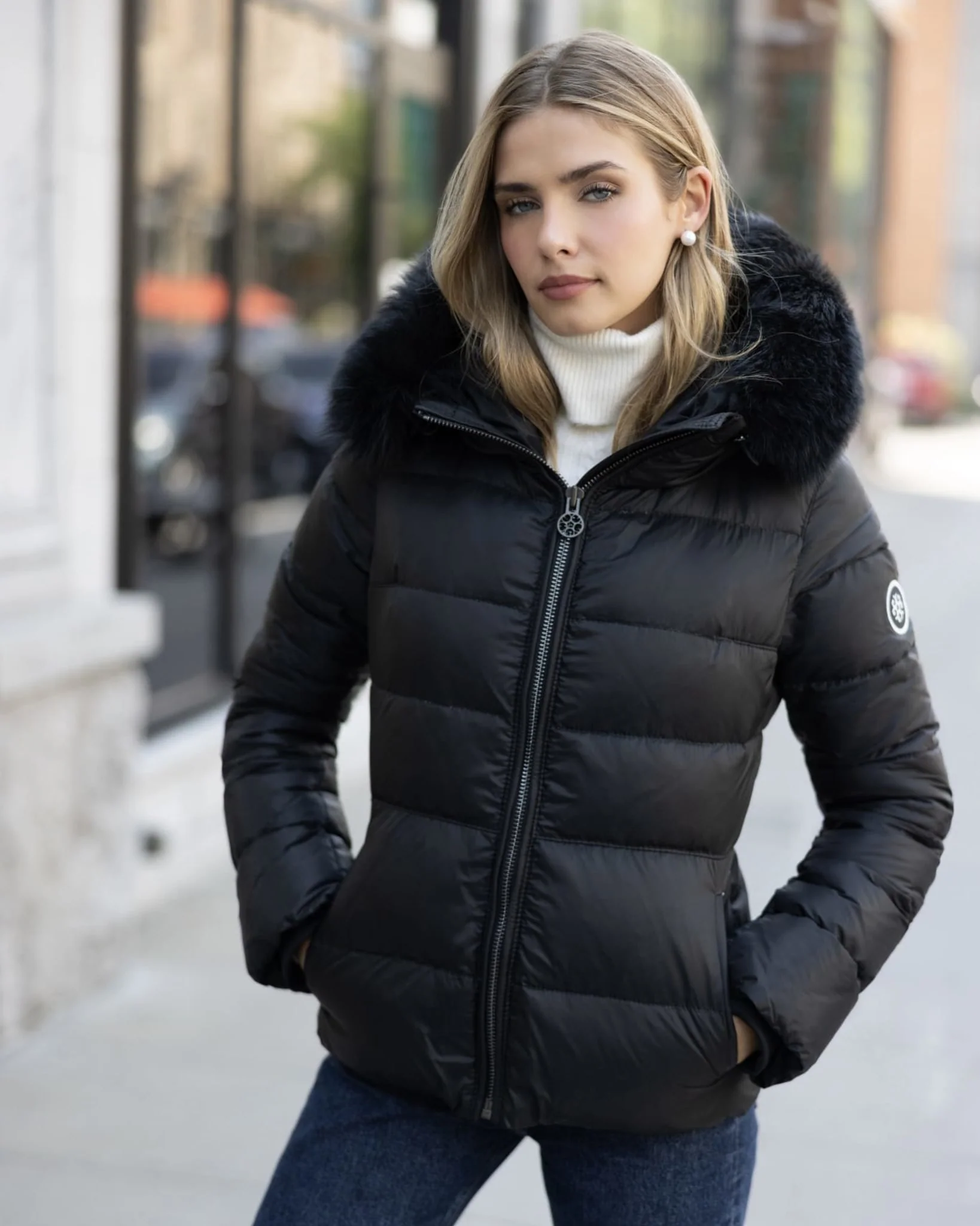 Apres-Ski Parka With Detachable Toscana Lamb Hood Trim - Image 22
