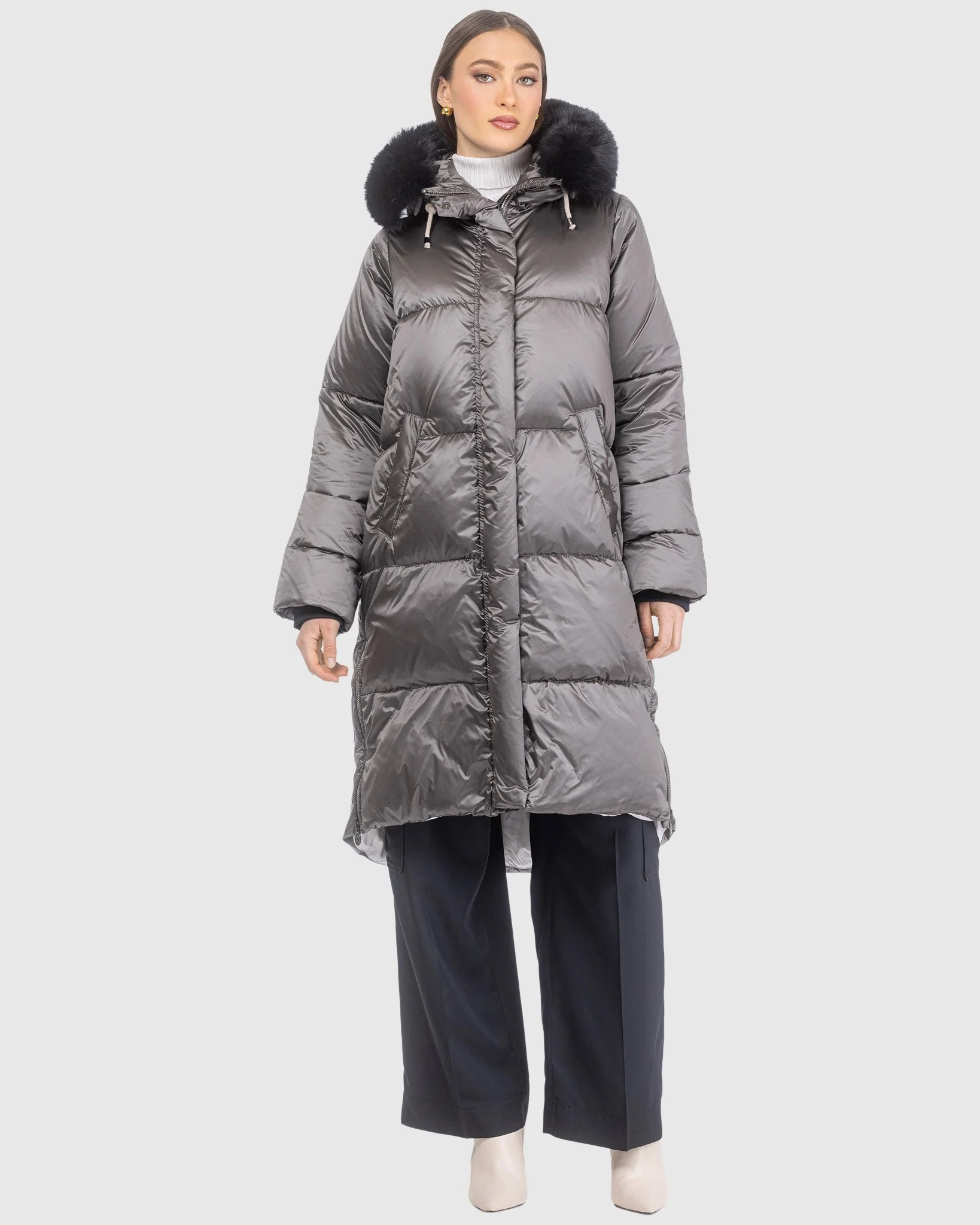 APRES-SKI JACKET WITH DETACHABLE TOSCANA LAMB HOOD TRIM - Image 26