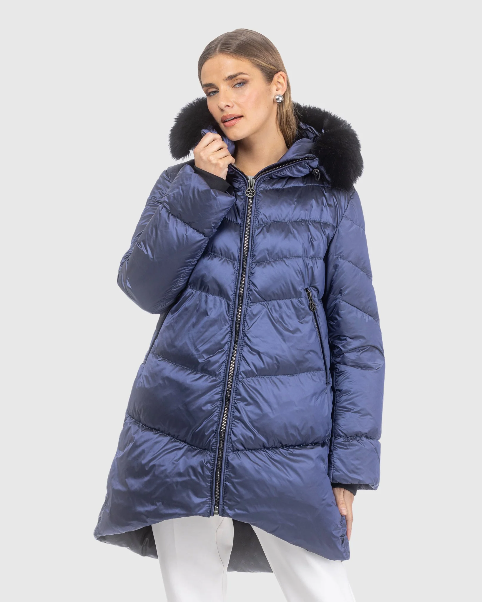 APRES-SKI JACKET WITH DETACHABLE TOSCANA LAMB HOOD TRIM - Image 12
