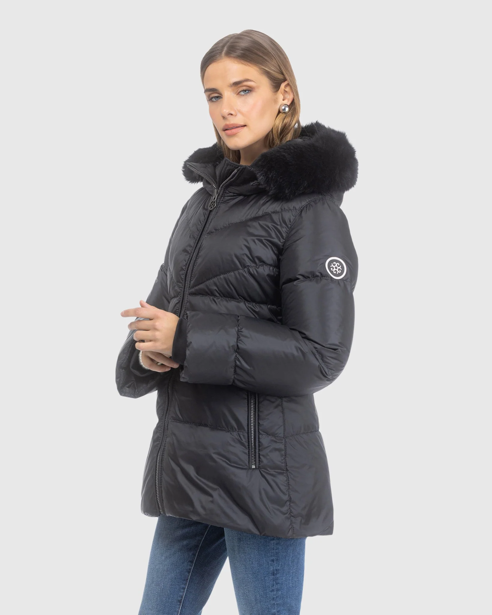 APRES-SKI JACKET WITH DETACHABLE TOSCANA LAMB HOOD TRIM - Image 4