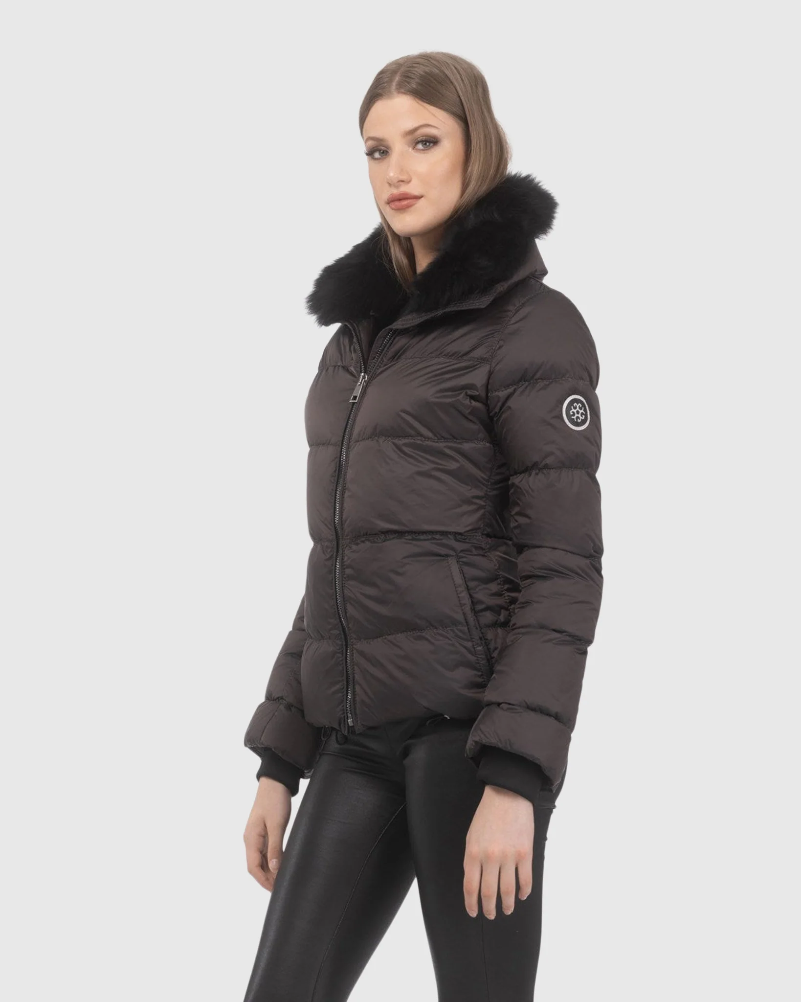 Après-Ski Jacket With Detachable Toscana Shearling Lamb Collar - Image 11