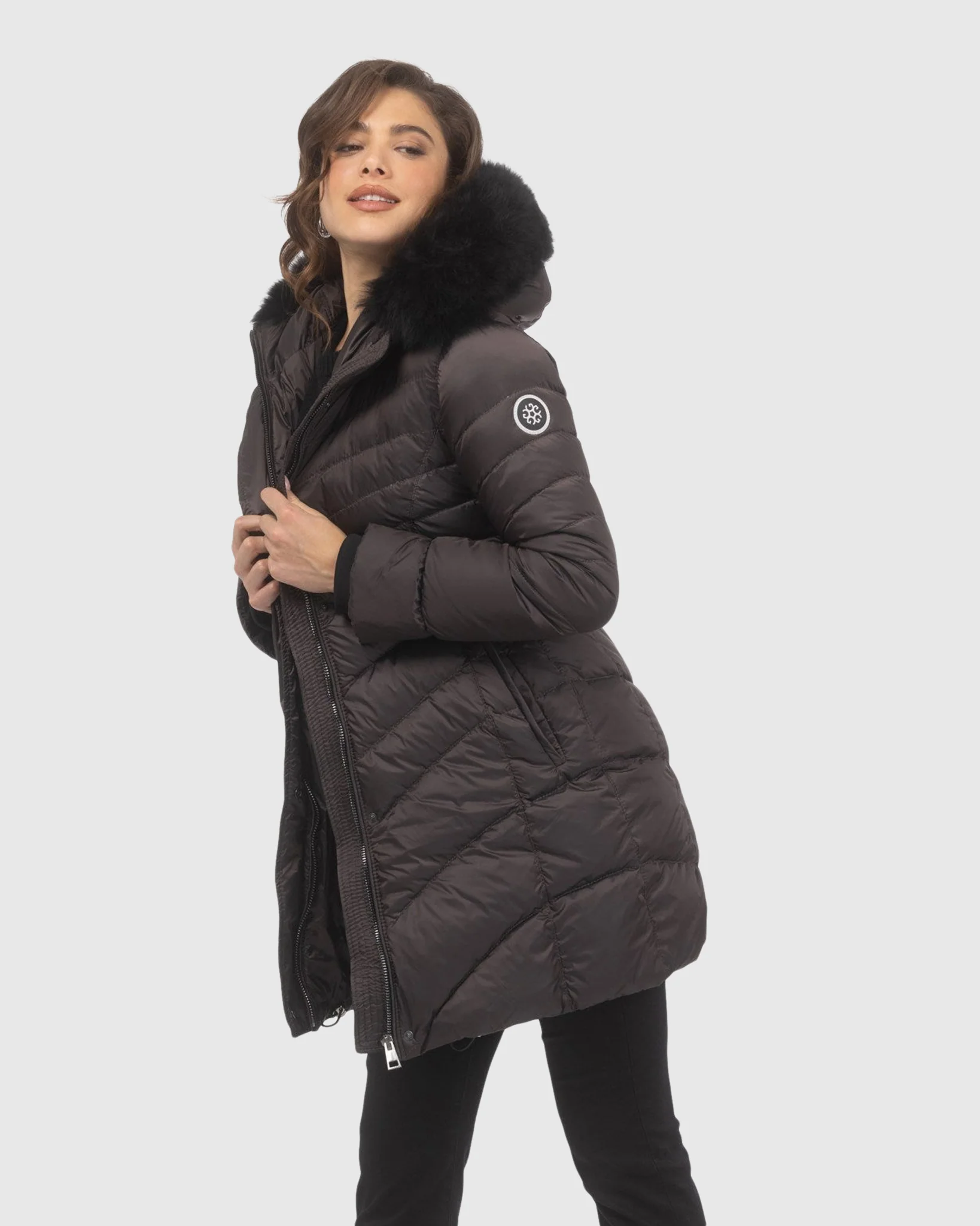 Après-Ski Jacket With Detachable Toscana Shearling Lamb Hood Trim - Image 11