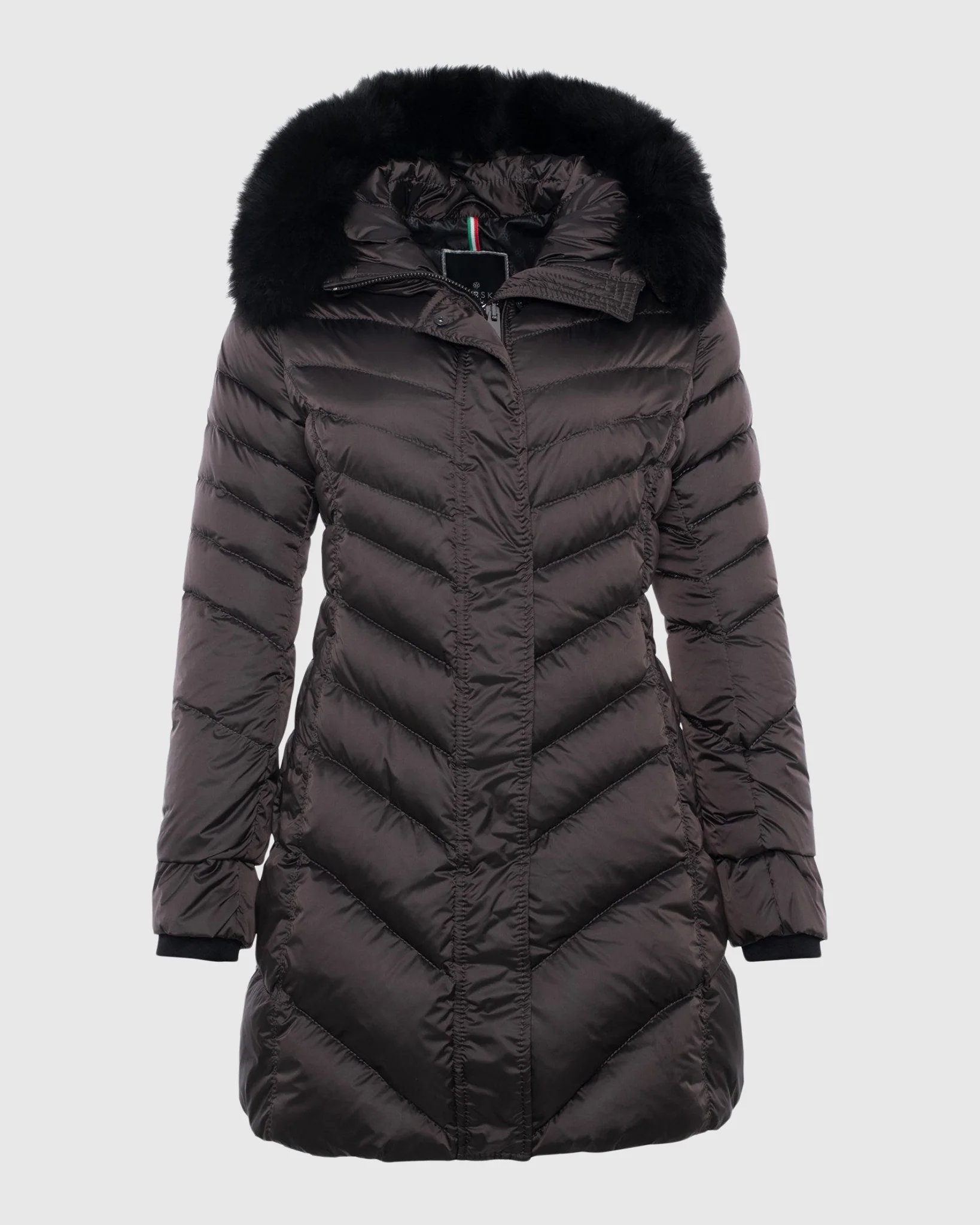 Après-Ski Jacket With Detachable Toscana Shearling Lamb Hood Trim - Image 14