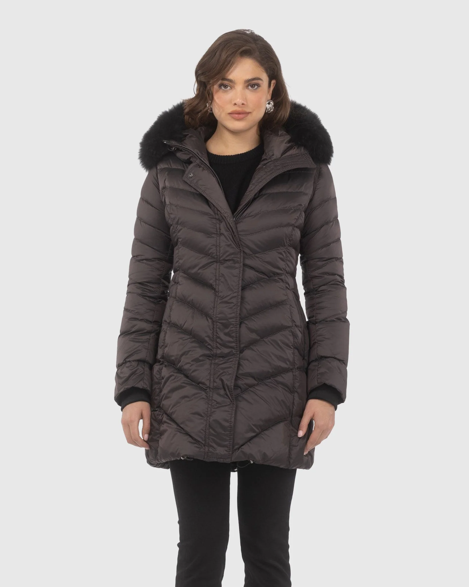 Après-Ski Jacket With Detachable Toscana Shearling Lamb Hood Trim - Image 9