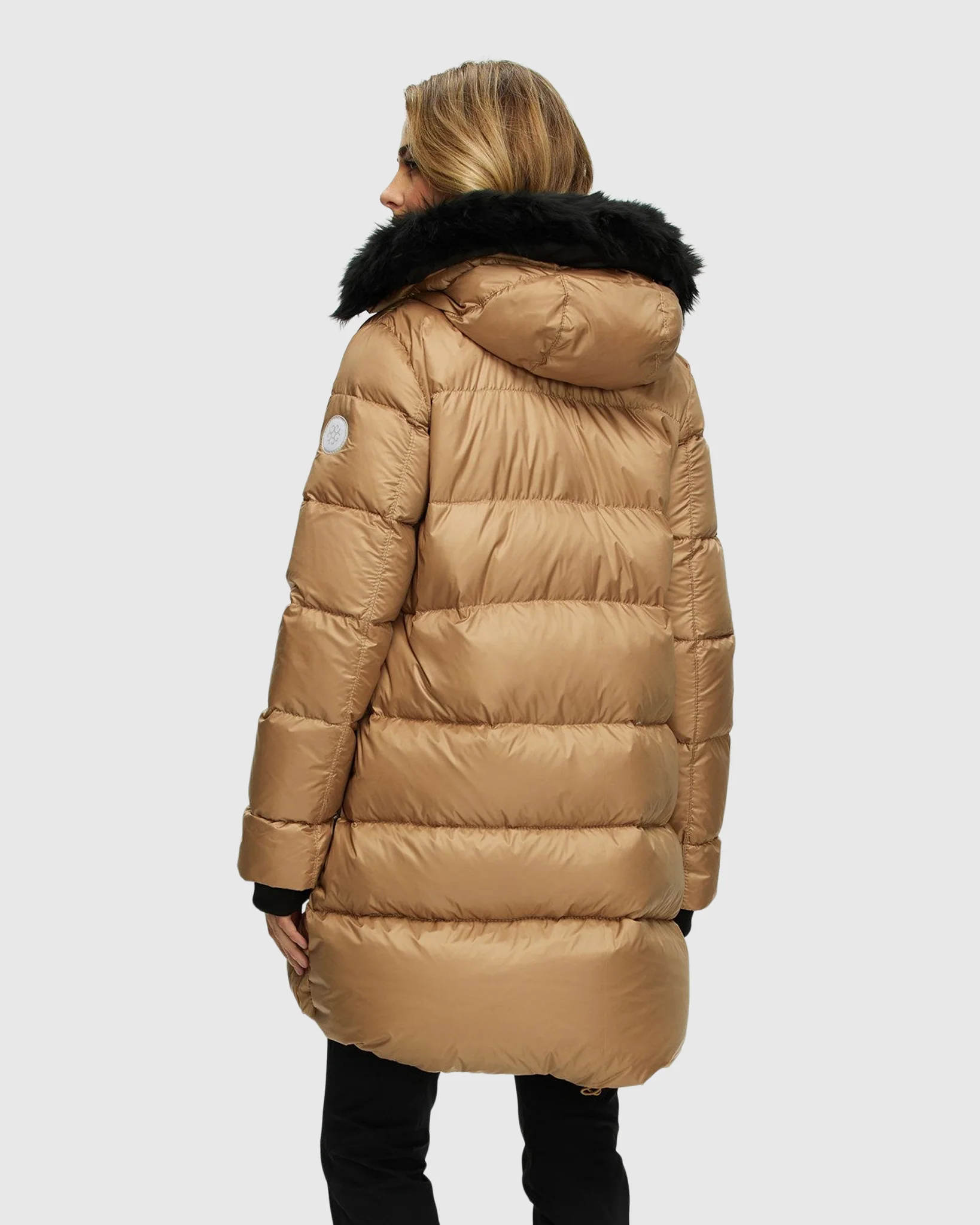 Apres-Ski Jacket With Detachable Toscana Shearling Lamb Hood Trim - Image 13