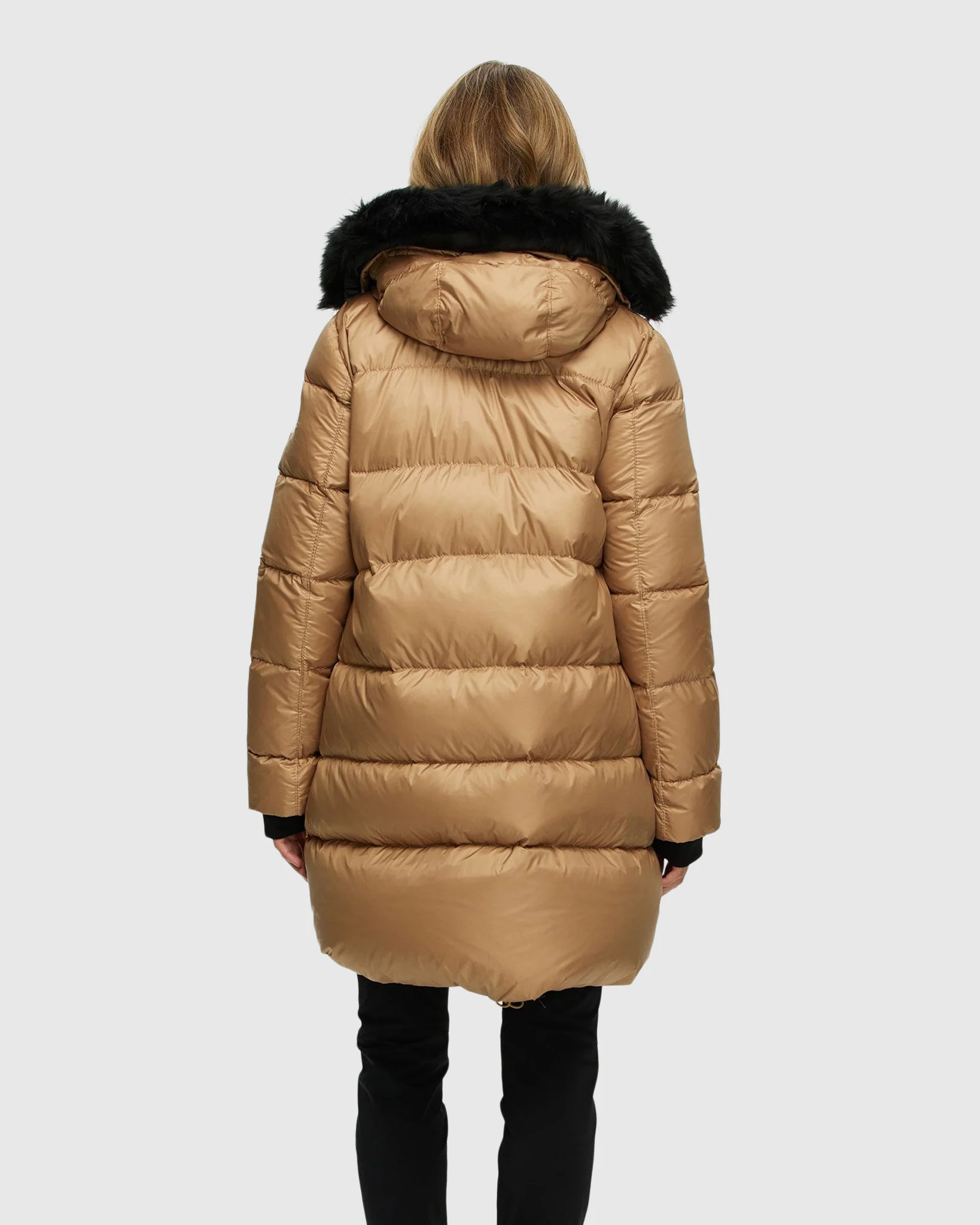 Apres-Ski Jacket With Detachable Toscana Shearling Lamb Hood Trim - Image 14