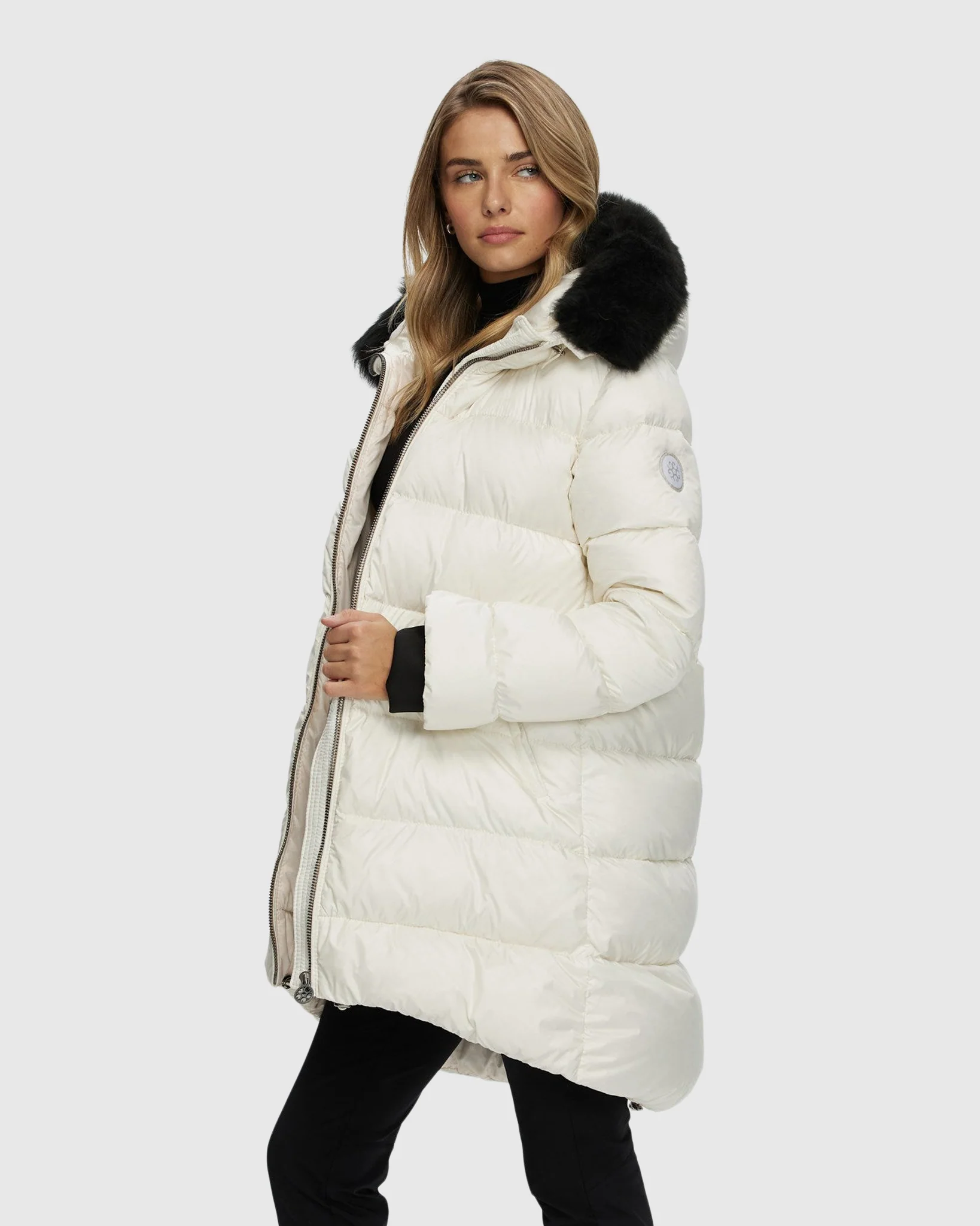 Apres-Ski Jacket With Detachable Toscana Shearling Lamb Hood Trim - Image 7