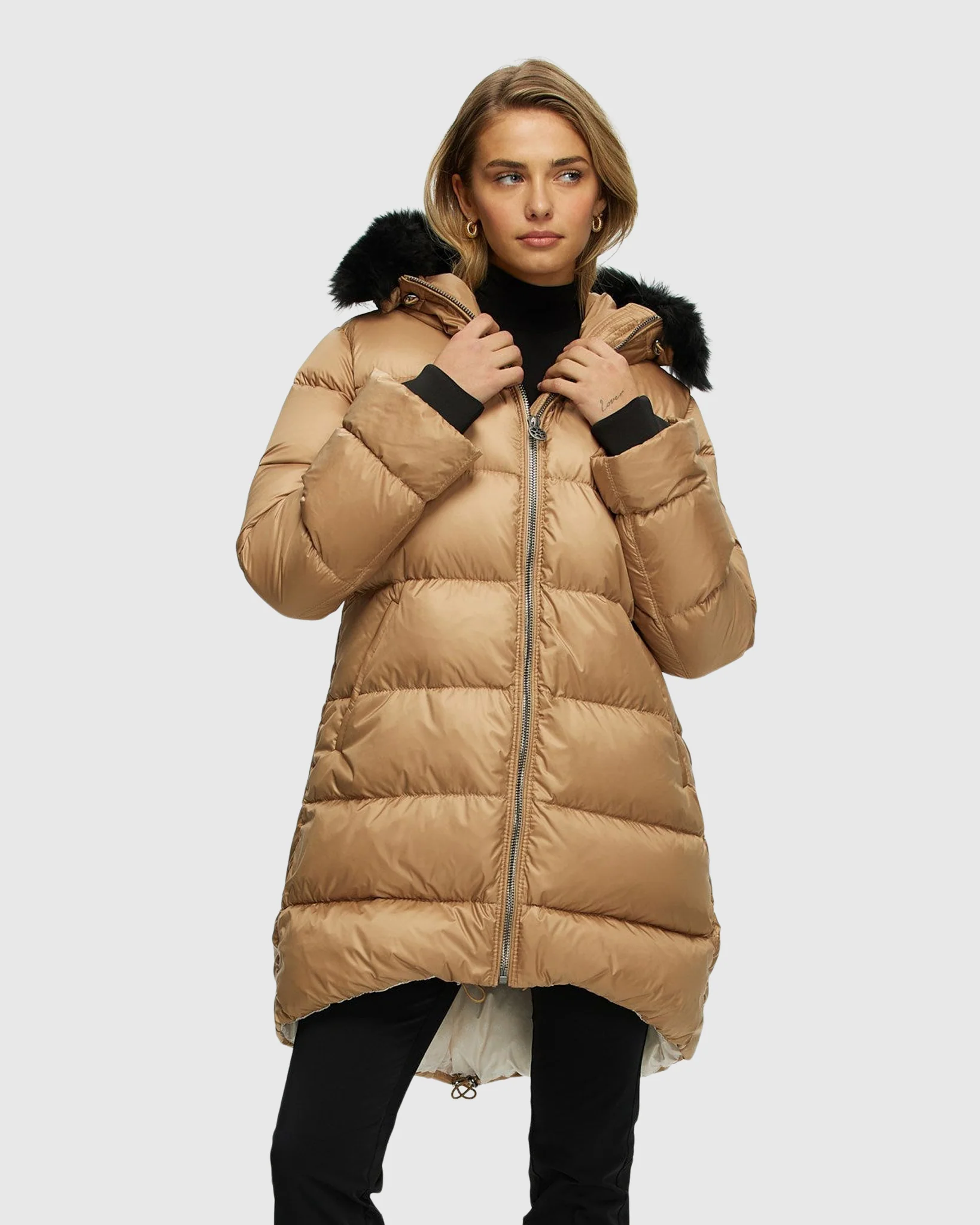 Apres-Ski Jacket With Detachable Toscana Shearling Lamb Hood Trim - Image 9