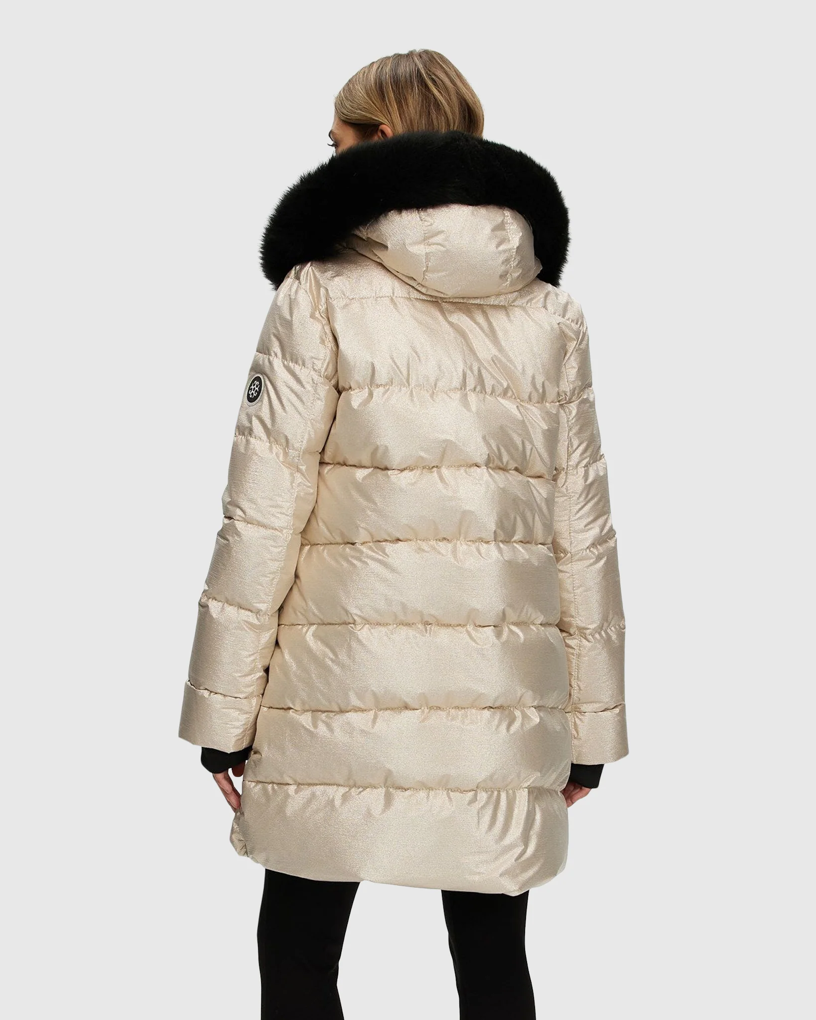Après-Ski Jacket With Detachable Toscana Shearling Lamb Hood Trim - Image 5