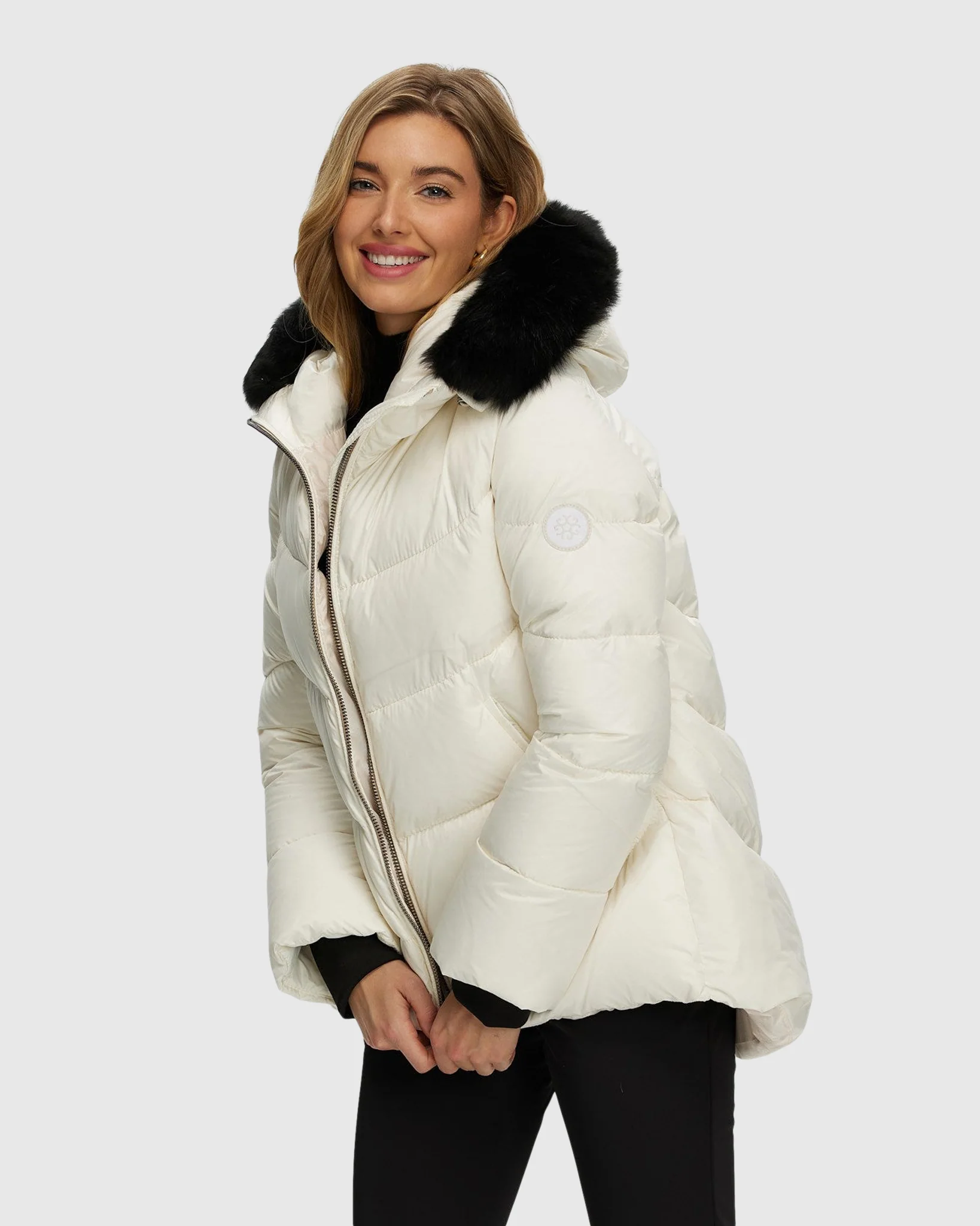 Après-Ski Jacket With Detachable Toscana Shearling Lamb Hood Trim - Image 15