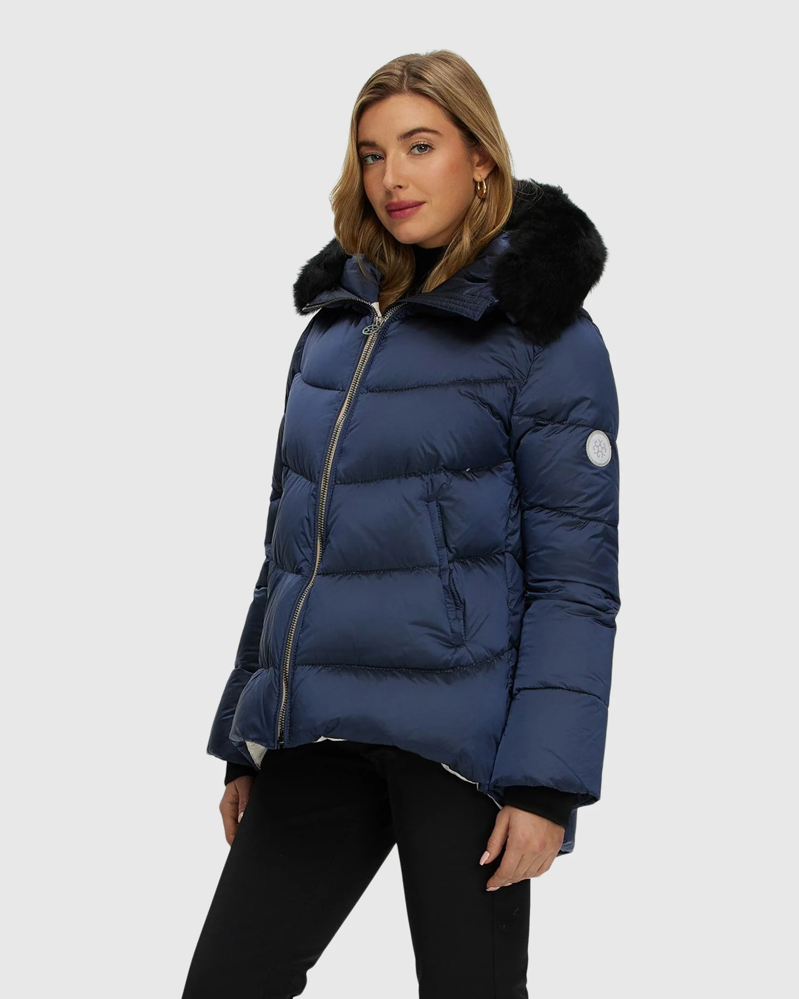 Après-Ski Jacket With Detachable Toscana Shearling Lamb Hood Trim - Image 18