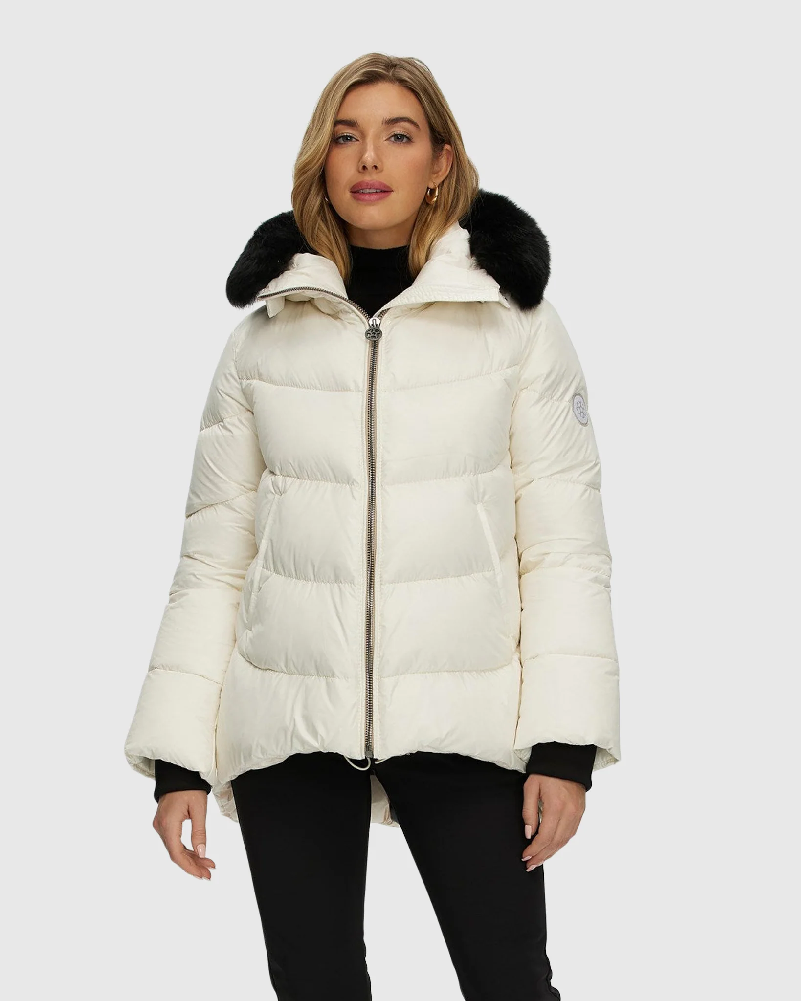 Après-Ski Jacket With Detachable Toscana Shearling Lamb Hood Trim - Image 9
