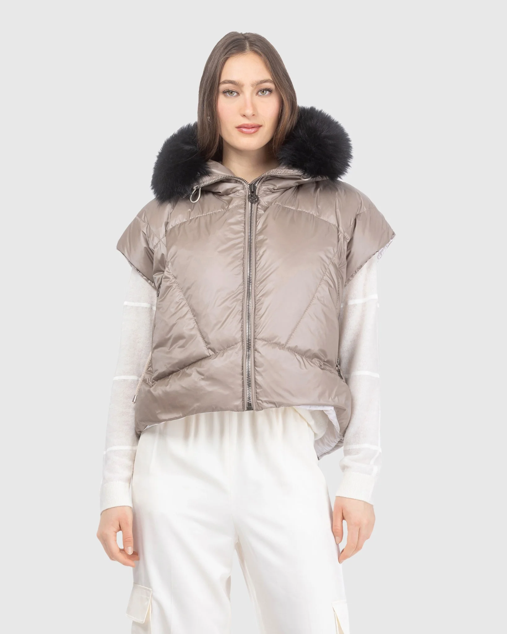 APRES-SKI VEST WITH DETACHABLE TOSCANA LAMB HOOD TRIM - Image 8