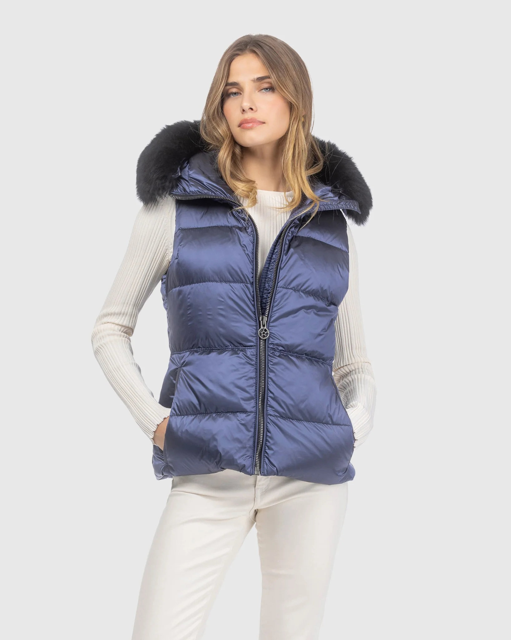 APRES-SKI VEST WITH DETACHABLE TOSCANA LAMB HOOD TRIM - Image 13