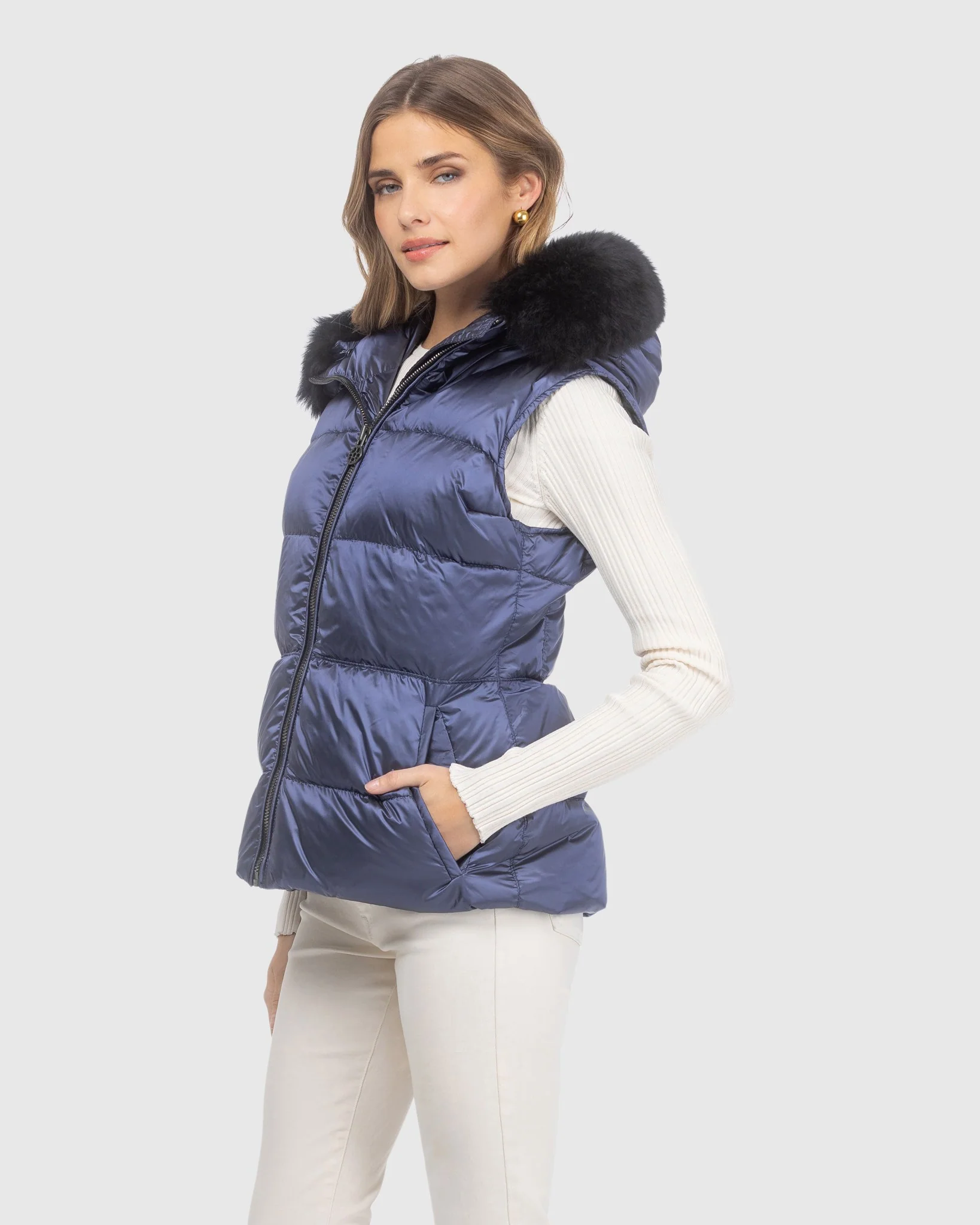 APRES-SKI VEST WITH DETACHABLE TOSCANA LAMB HOOD TRIM - Image 15