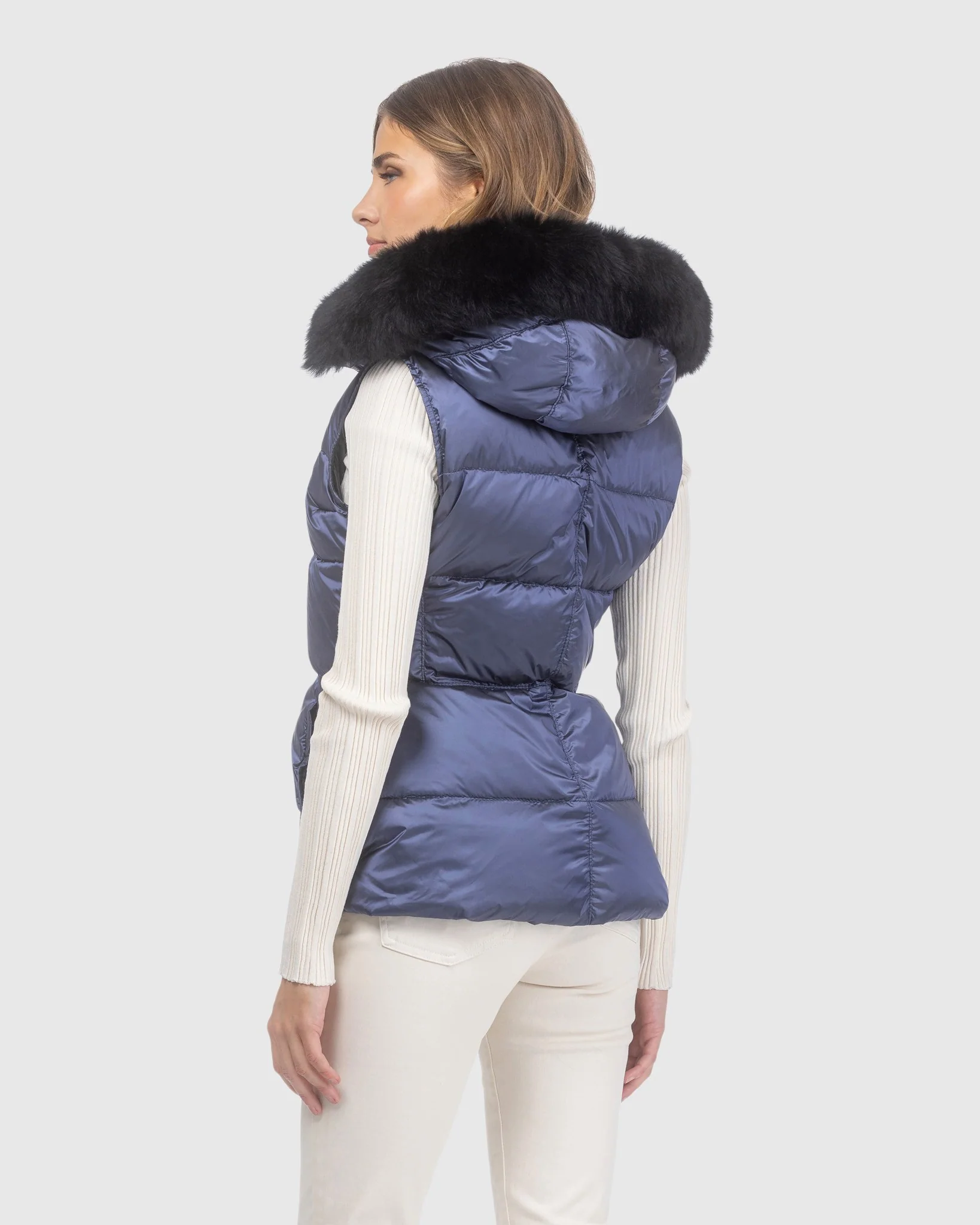 APRES-SKI VEST WITH DETACHABLE TOSCANA LAMB HOOD TRIM - Image 16