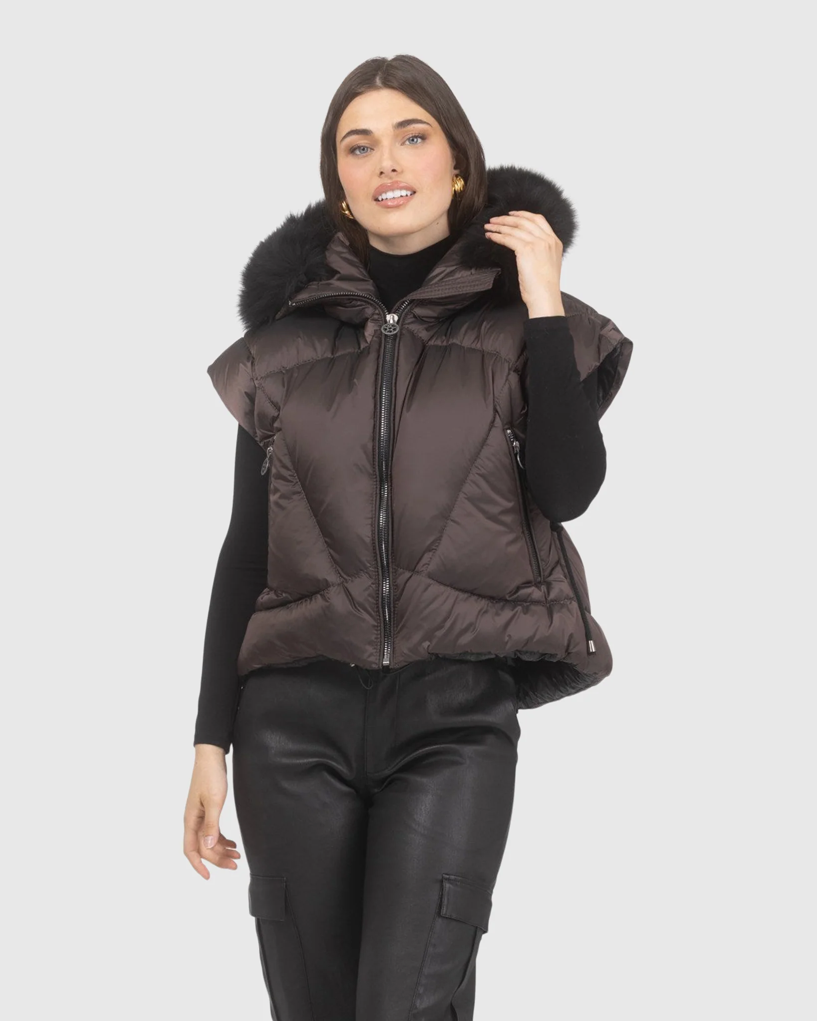 Après-Ski Vest With Detachable Toscana Shearling Lamb Hood Trim - Image 10