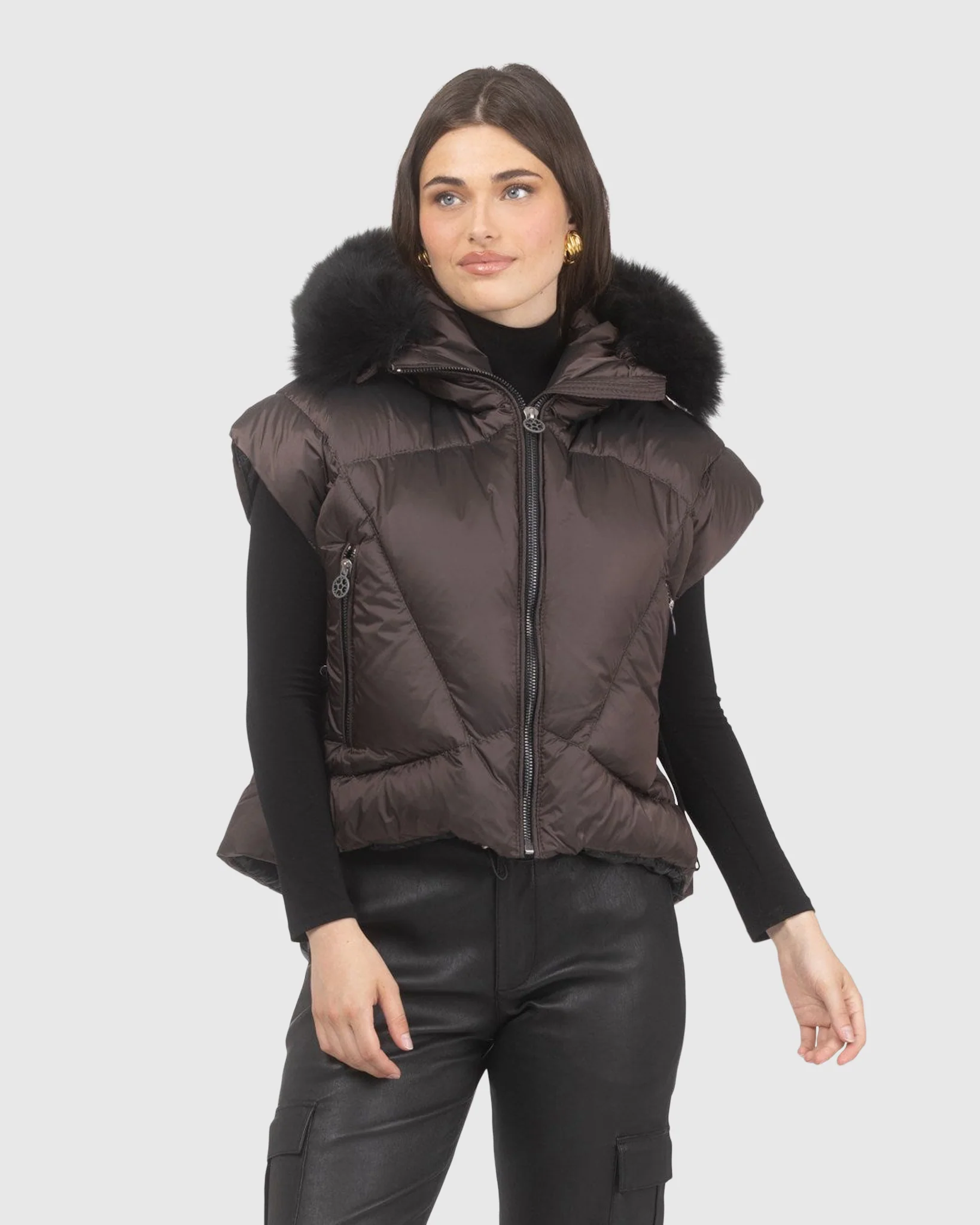 Après-Ski Vest With Detachable Toscana Shearling Lamb Hood Trim - Image 11