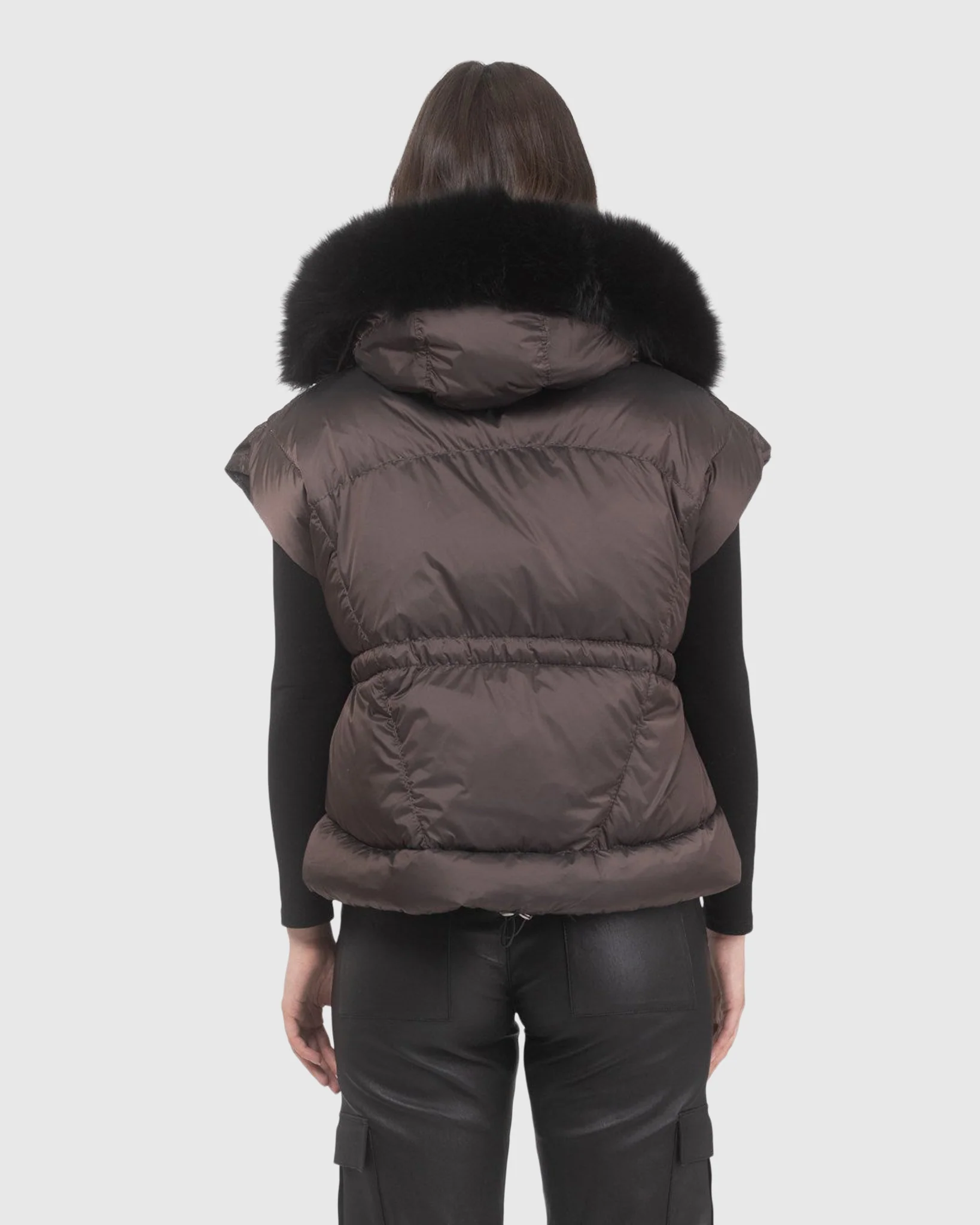 Après-Ski Vest With Detachable Toscana Shearling Lamb Hood Trim - Image 12