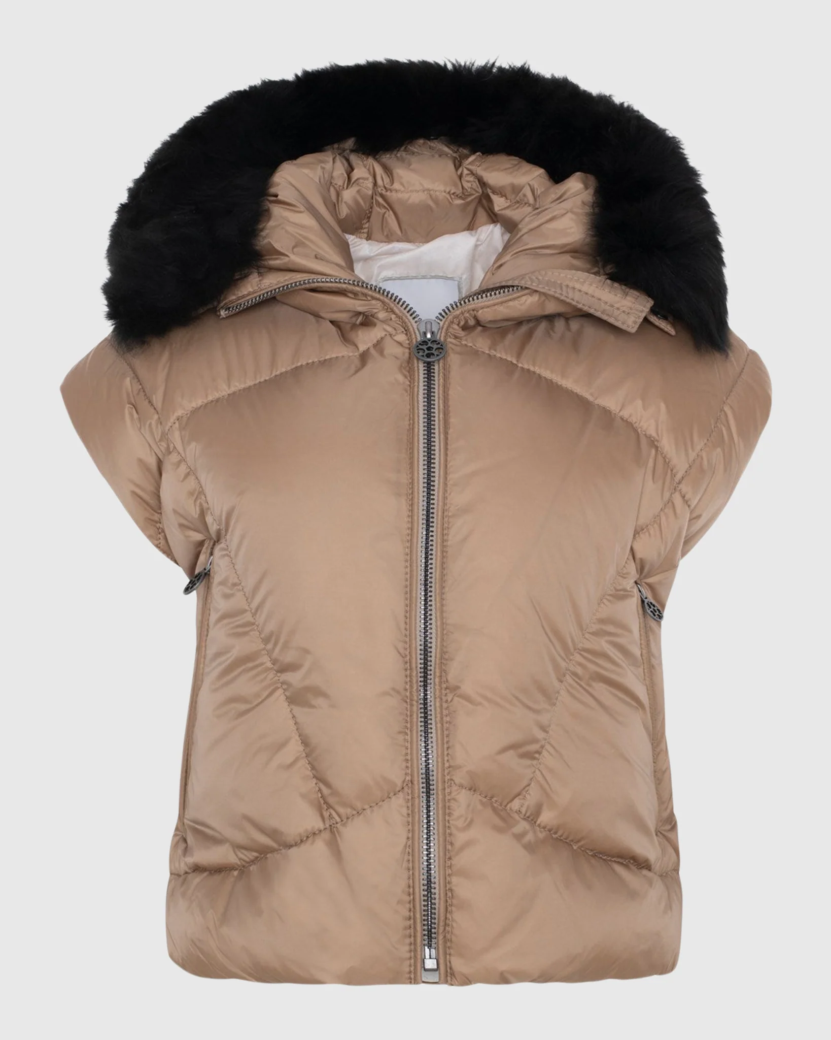 Après-Ski Vest With Detachable Toscana Shearling Lamb Hood Trim - Image 15