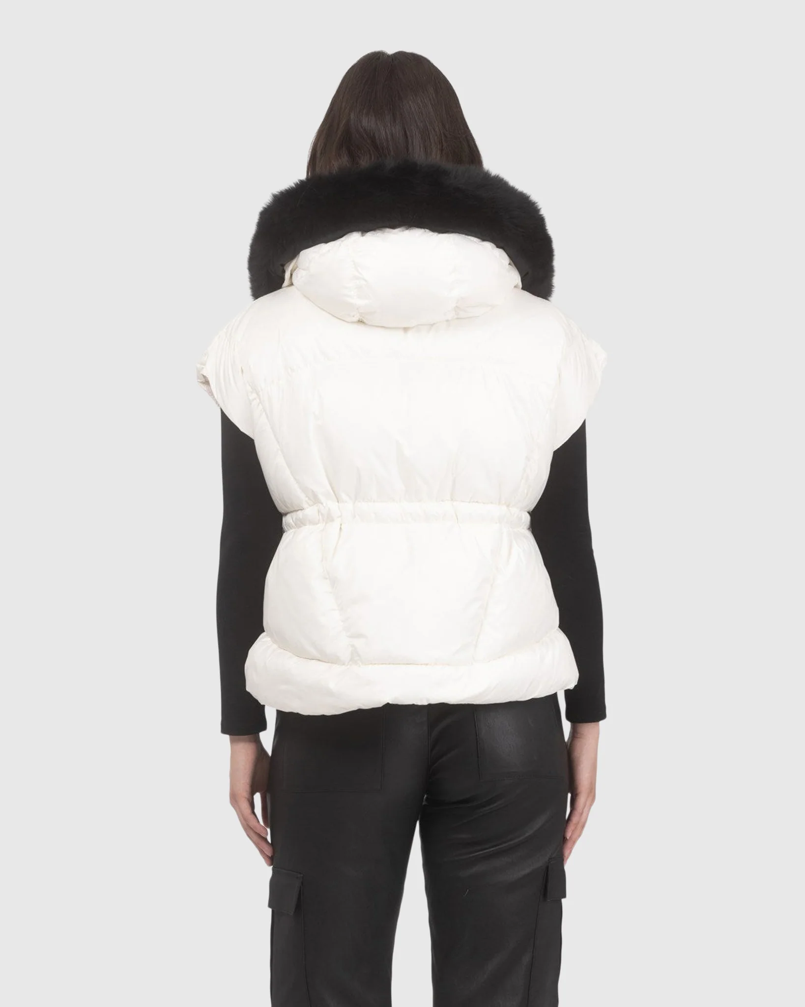 Après-Ski Vest With Detachable Toscana Shearling Lamb Hood Trim - Image 6