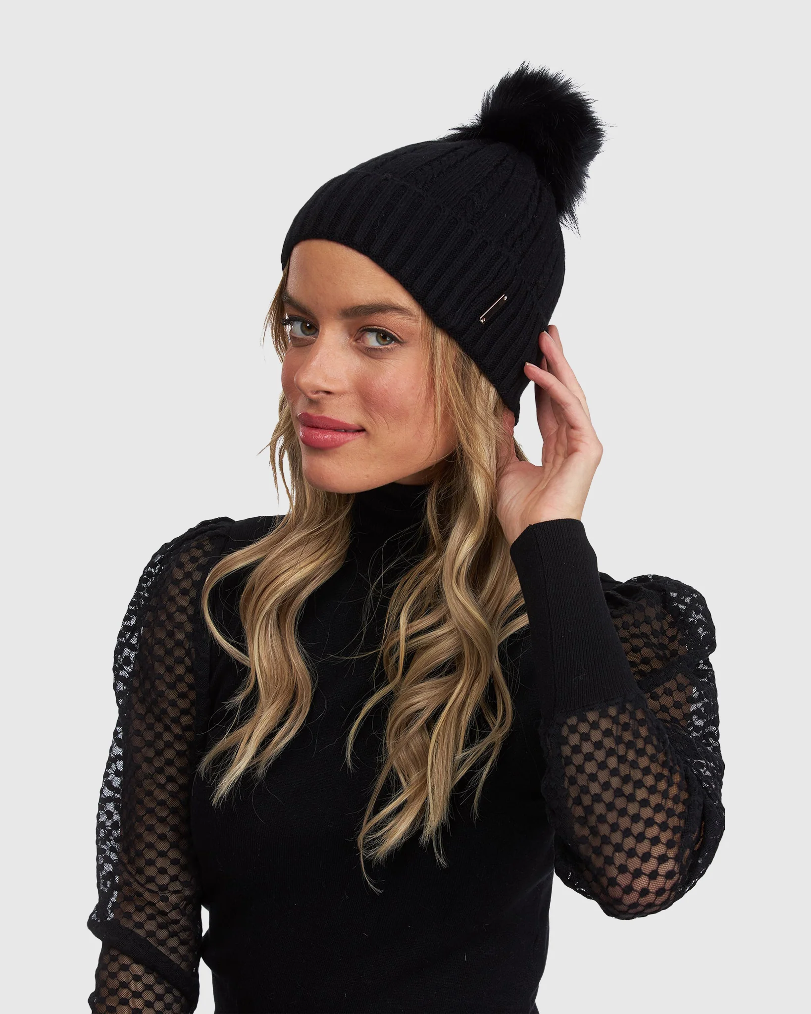 KNIT HAT WITH SILVER FOX POMPOM