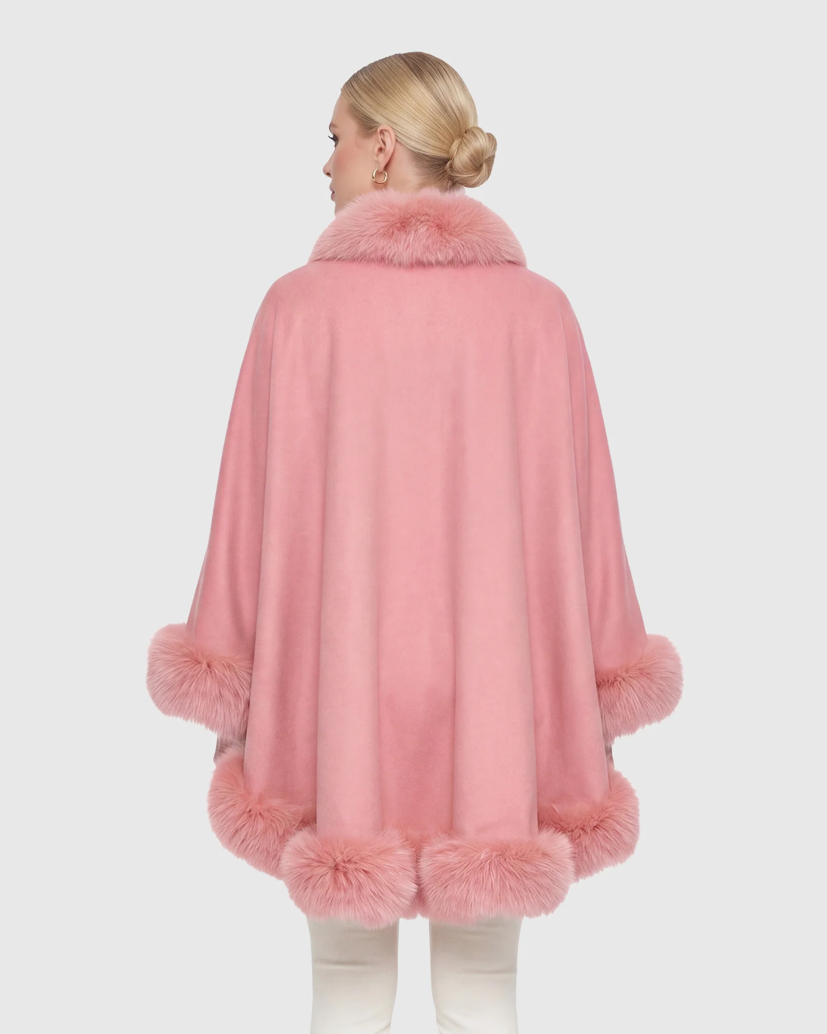 CASHMERE CAPE WITH SHADOW FOX TRIM - Image 20