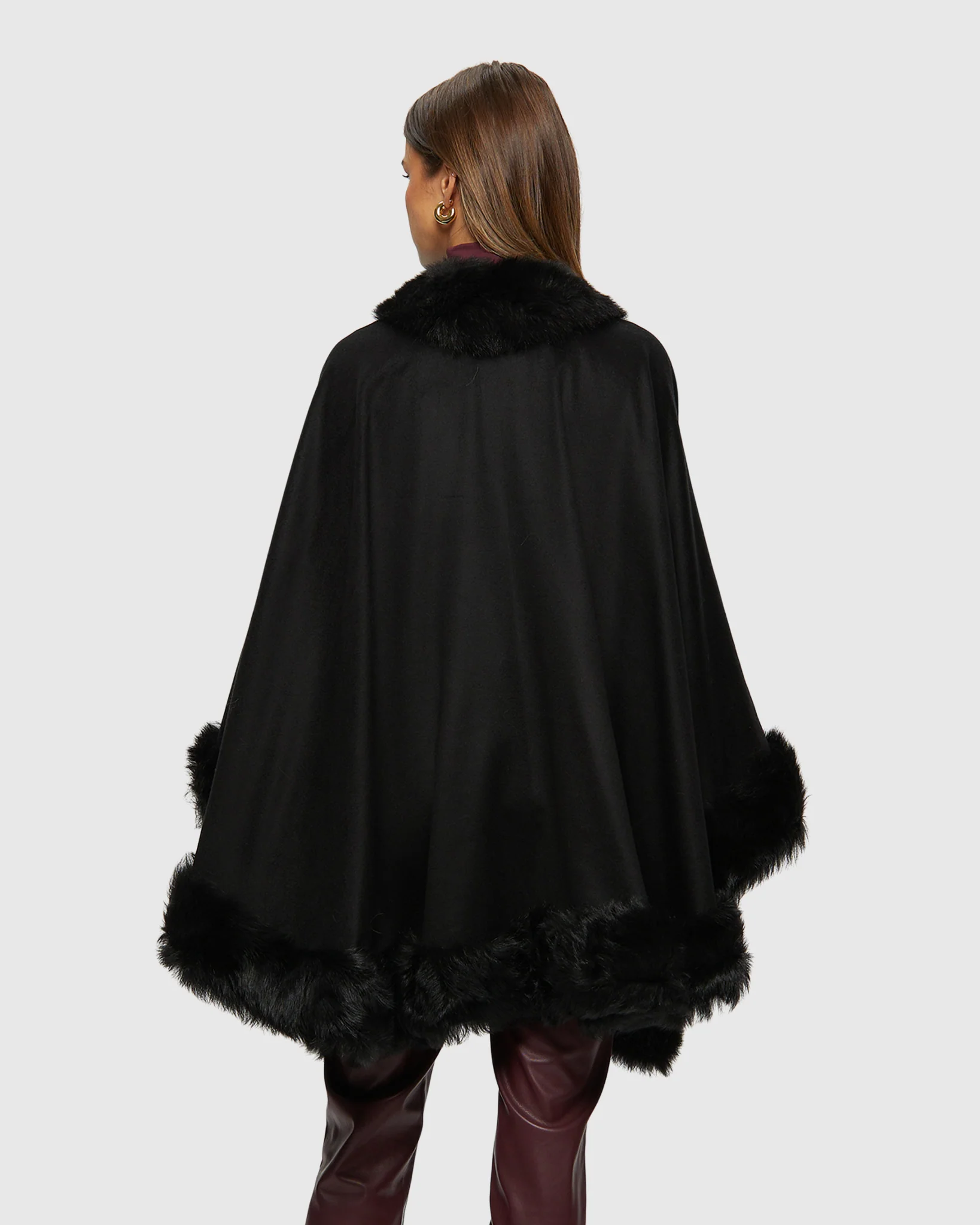 Select Cashmere Cape with Toscana Shearling Lamb Trim - Image 21