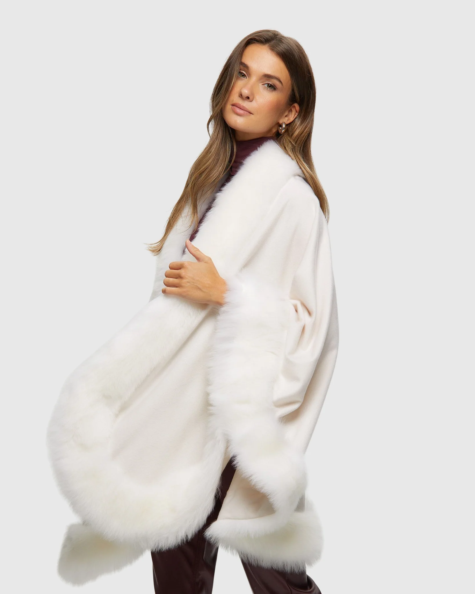 Cashmere Cape with Toscana Shearling Lamb Trim - Image 28