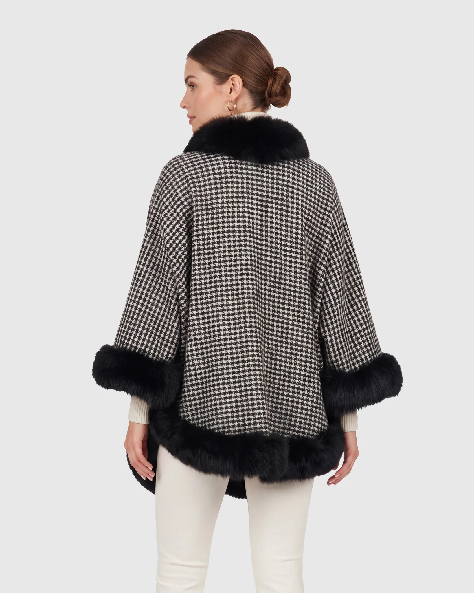 CASHMERE CAPELET WITH FOX TRIM - Image 52