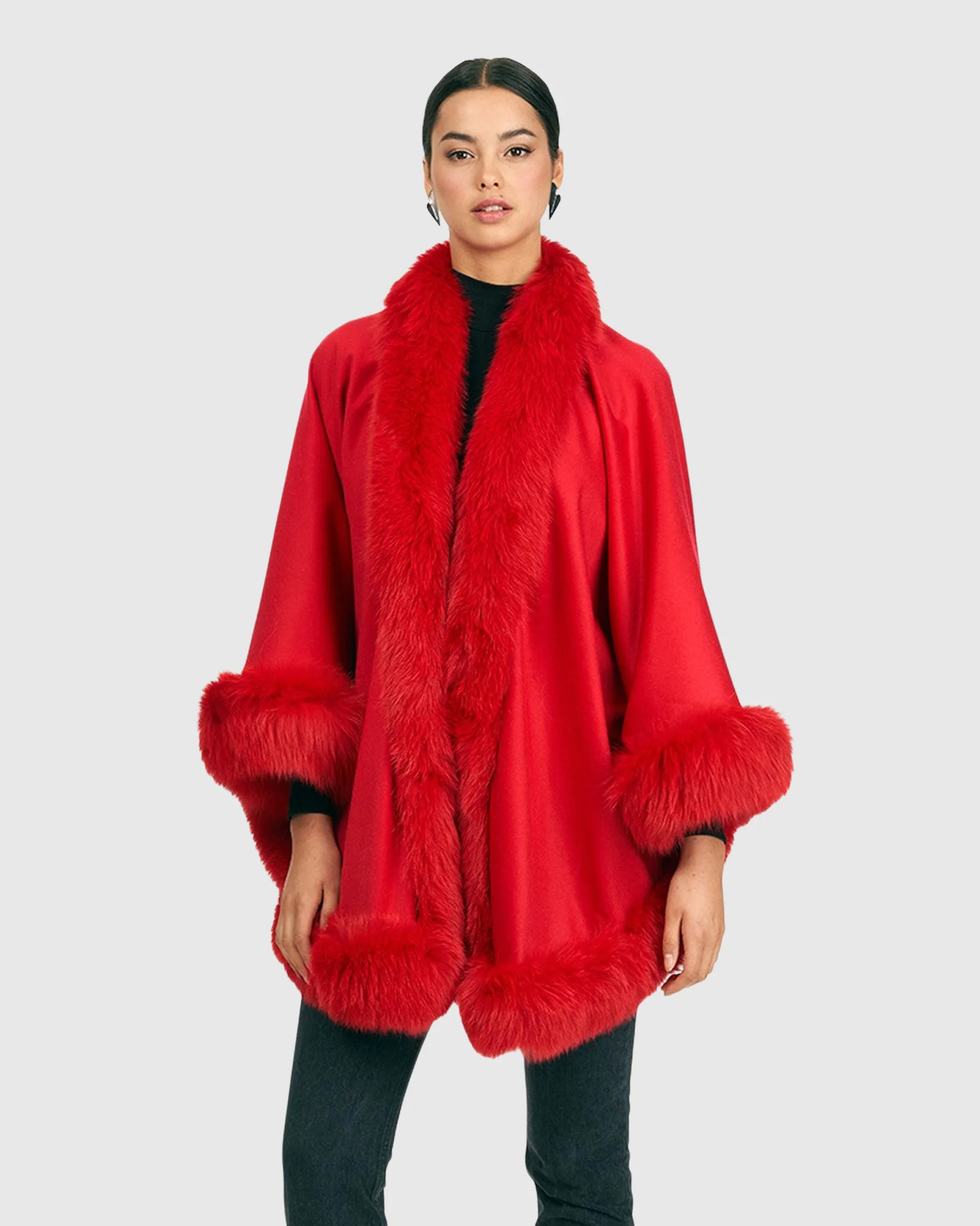 CASHMERE CAPELET WITH SHADOW FOX TRIM - Image 5