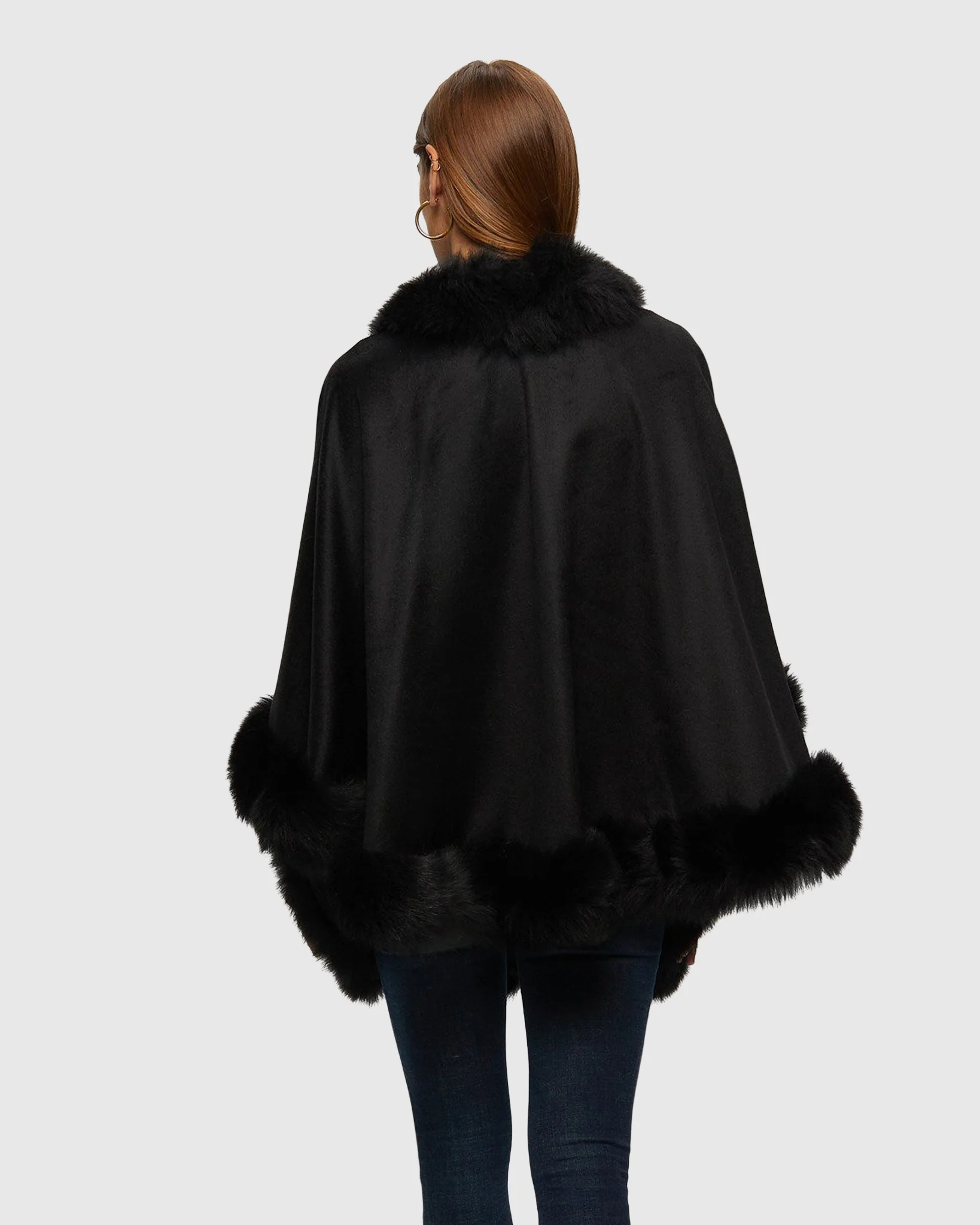 SELECT CASHMERE CAPELET WITH TOSCANA SHEARLING LAMB TRIM - Image 3