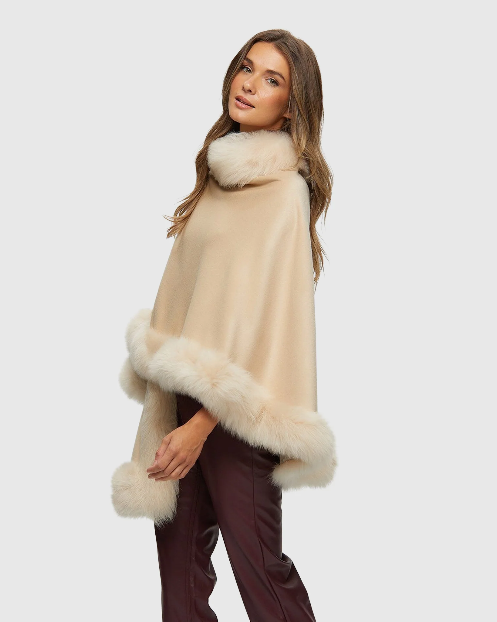 SELECT CASHMERE CAPELET WITH TOSCANA SHEARLING LAMB TRIM - Image 36