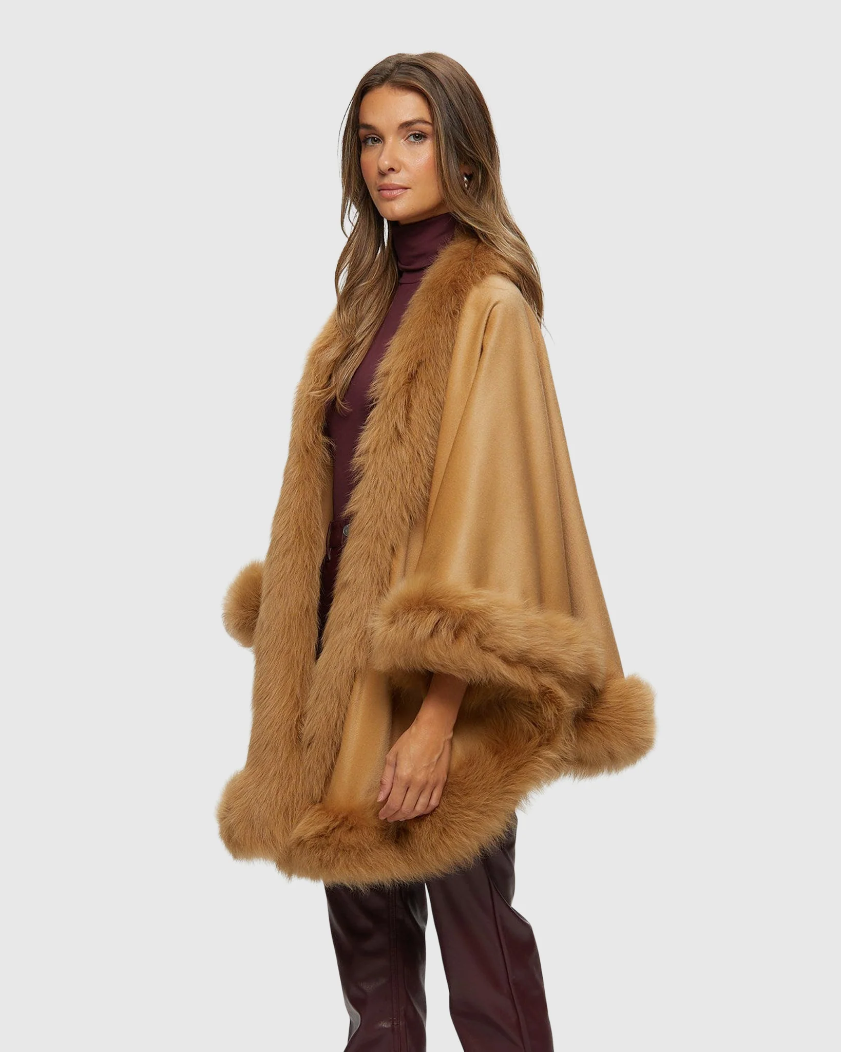 SELECT CASHMERE CAPELET WITH TOSCANA SHEARLING LAMB TRIM - Image 40