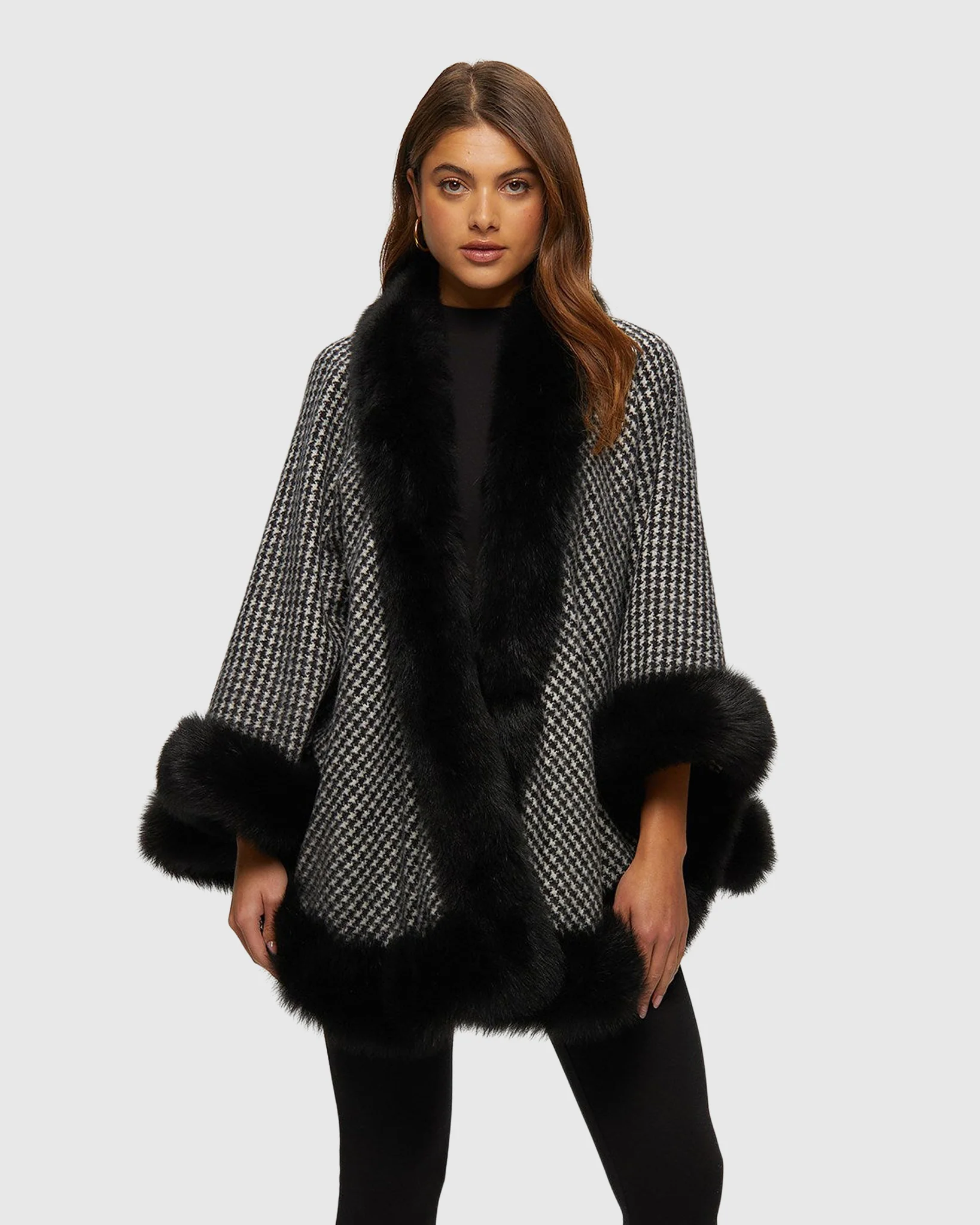 SELECT CASHMERE CAPELET WITH TOSCANA SHEARLING LAMB TRIM - Image 42