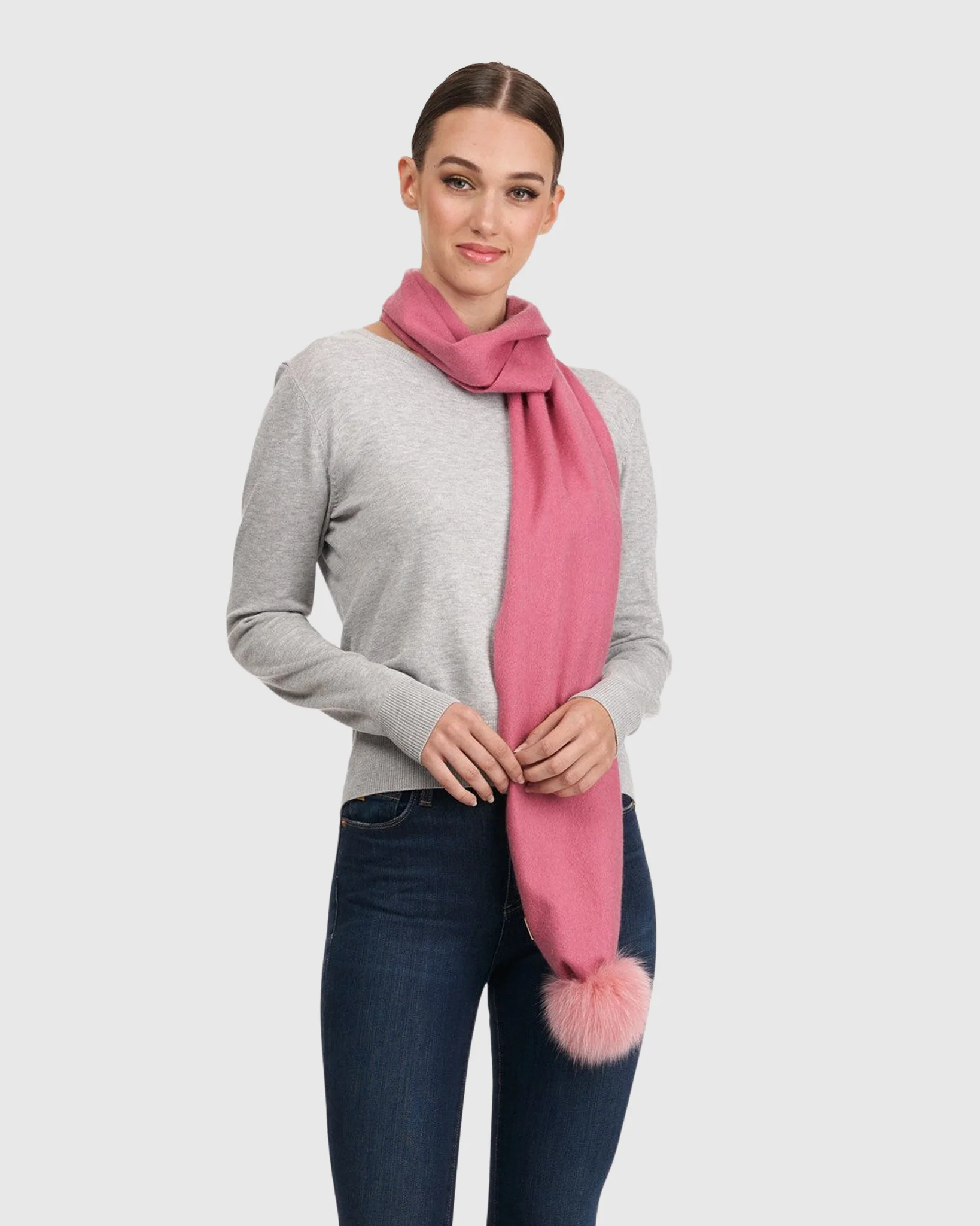 CASHMERE SCARF WITH FOX POMPOM - Image 4