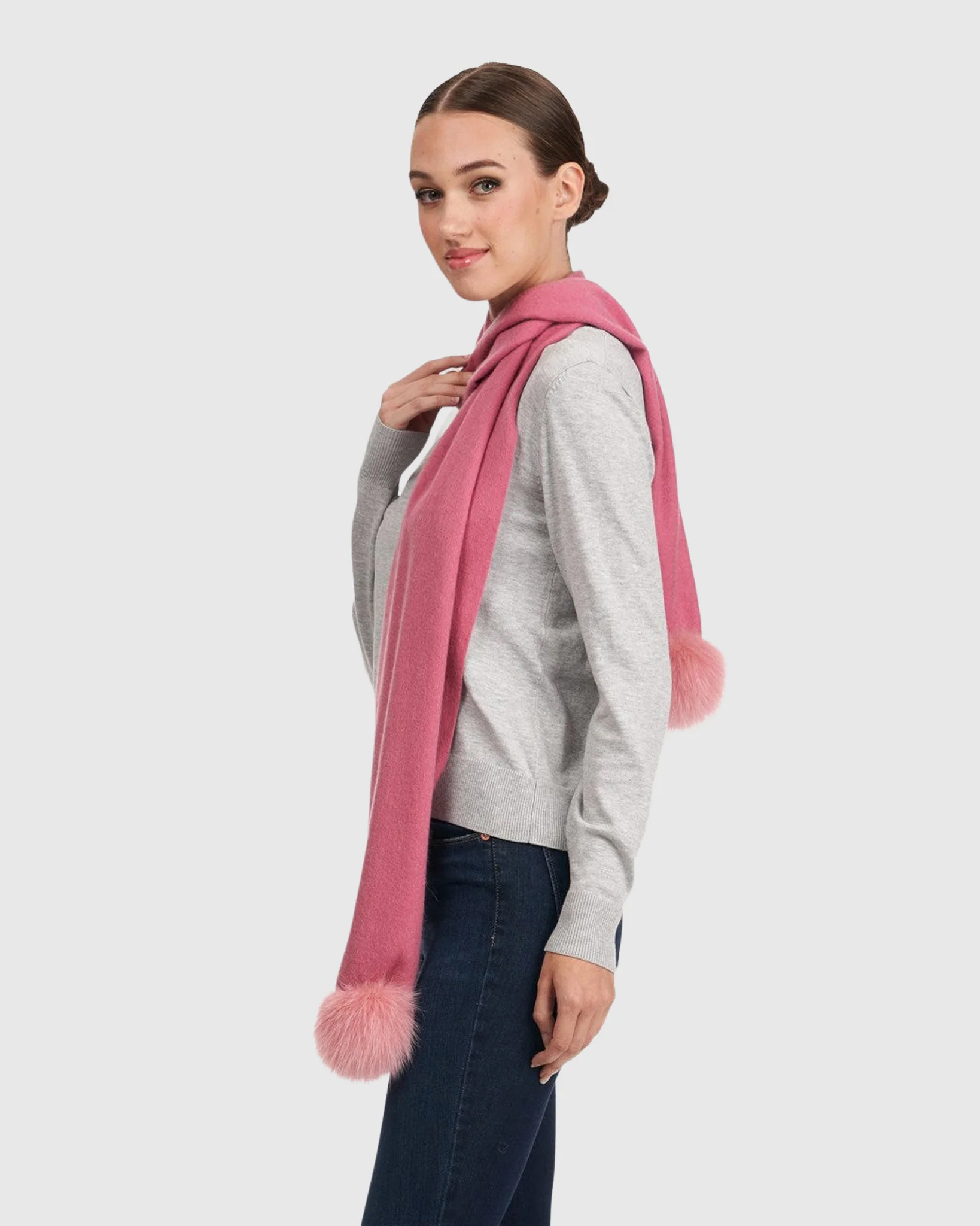 CASHMERE SCARF WITH FOX POMPOM - Image 6