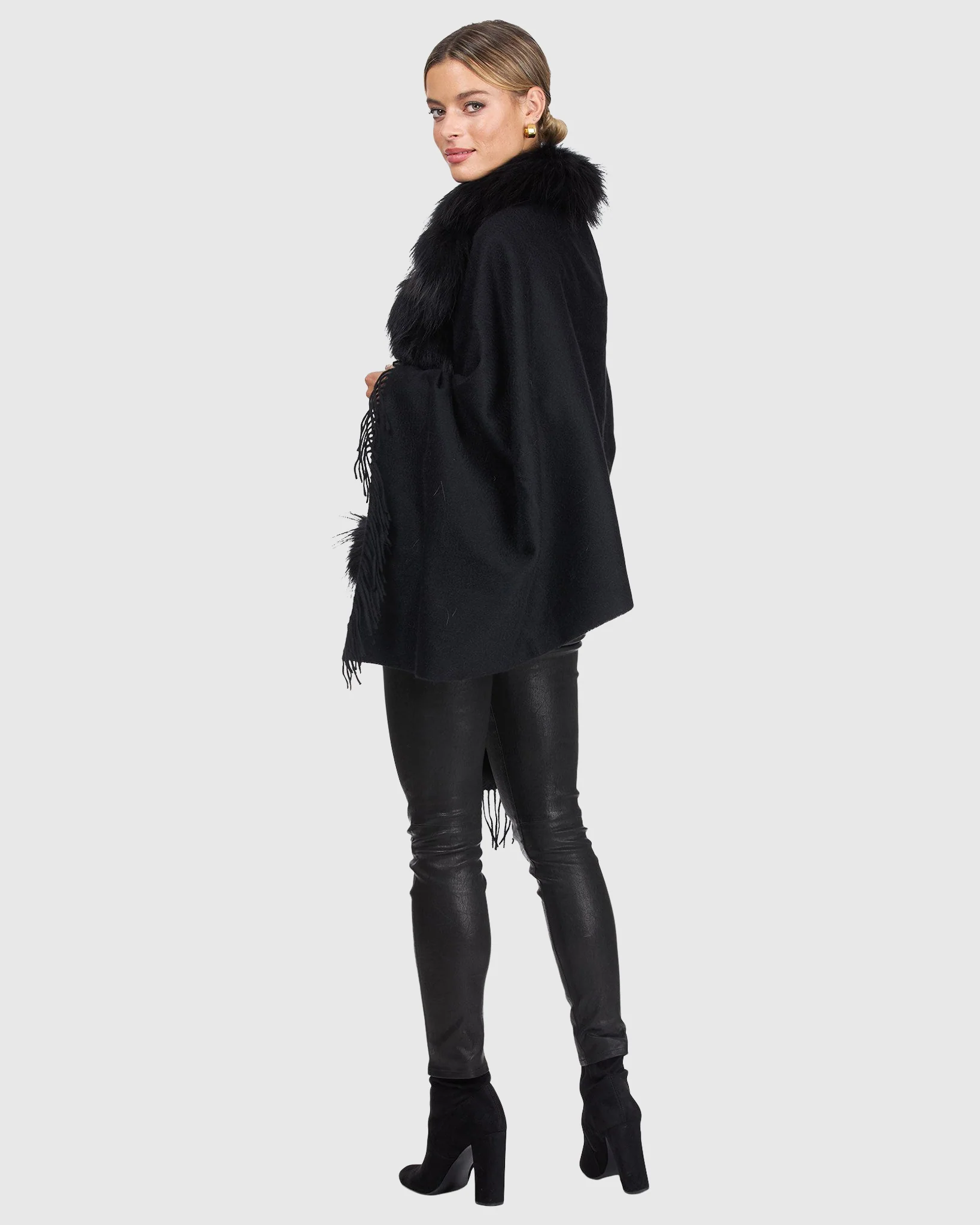 CASHMERE STOLE WITH SILVER FOX (S-CUT) KNIT RUFFLE ON ONE SIDE, CASHMERE FRINGES - Image 8