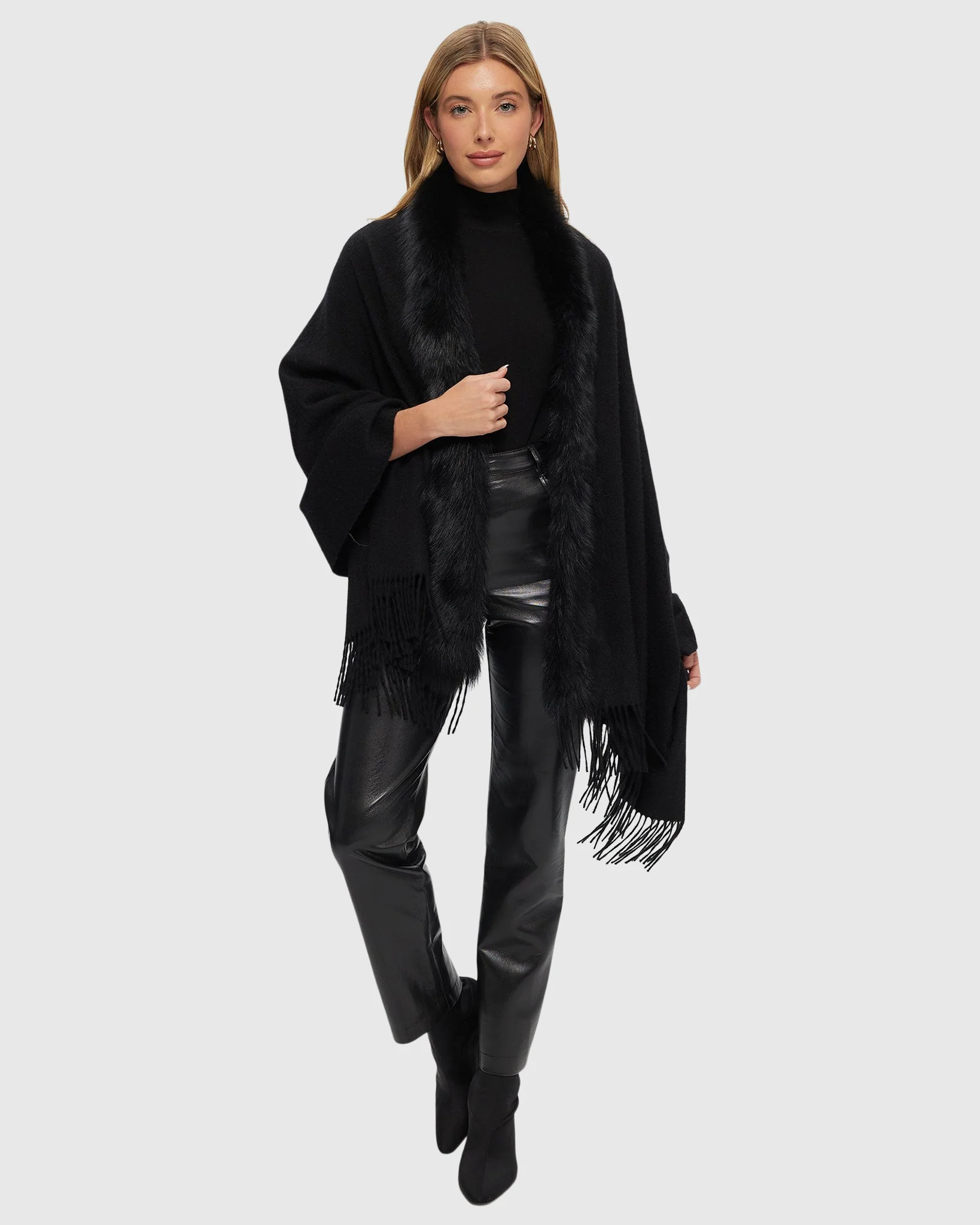 SELECT CASHMERE STOLE WITH TOSCANA LAMB TRIM - Image 6