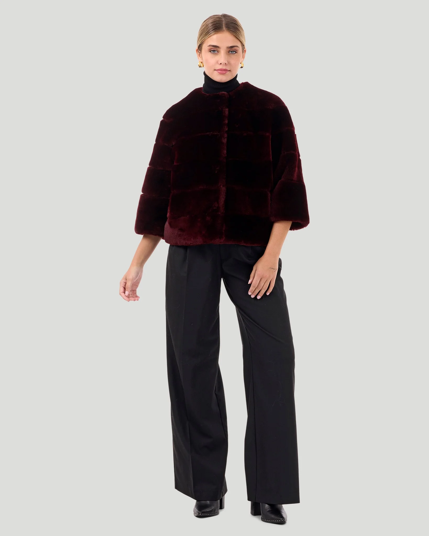 COLLARLESS SHEARLING LAMB JACKET WITH 3/4 SLEEVES - Image 2