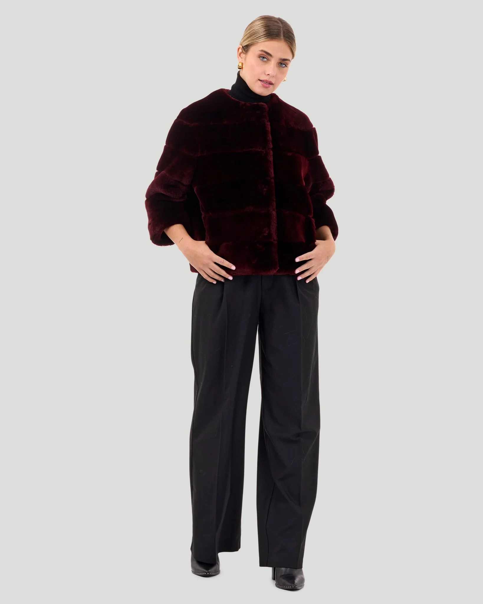 COLLARLESS SHEARLING LAMB JACKET WITH 3/4 SLEEVES - Image 3
