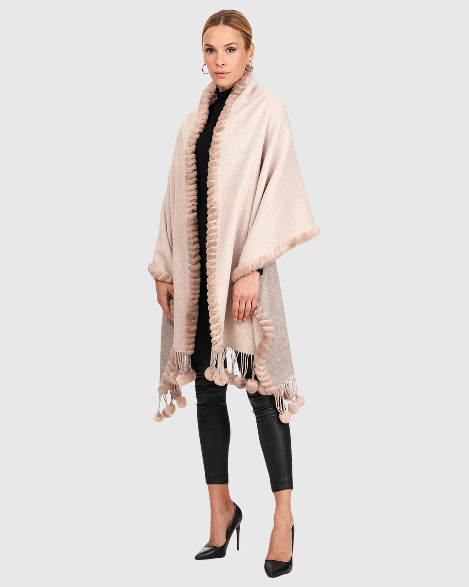 DOUBLE FACE CASHMERE/WOOL STOLE WITH REX RABBIT WHIPSTITCH TOP AND BOTTOM AND POMPOM SIDES - Image 3